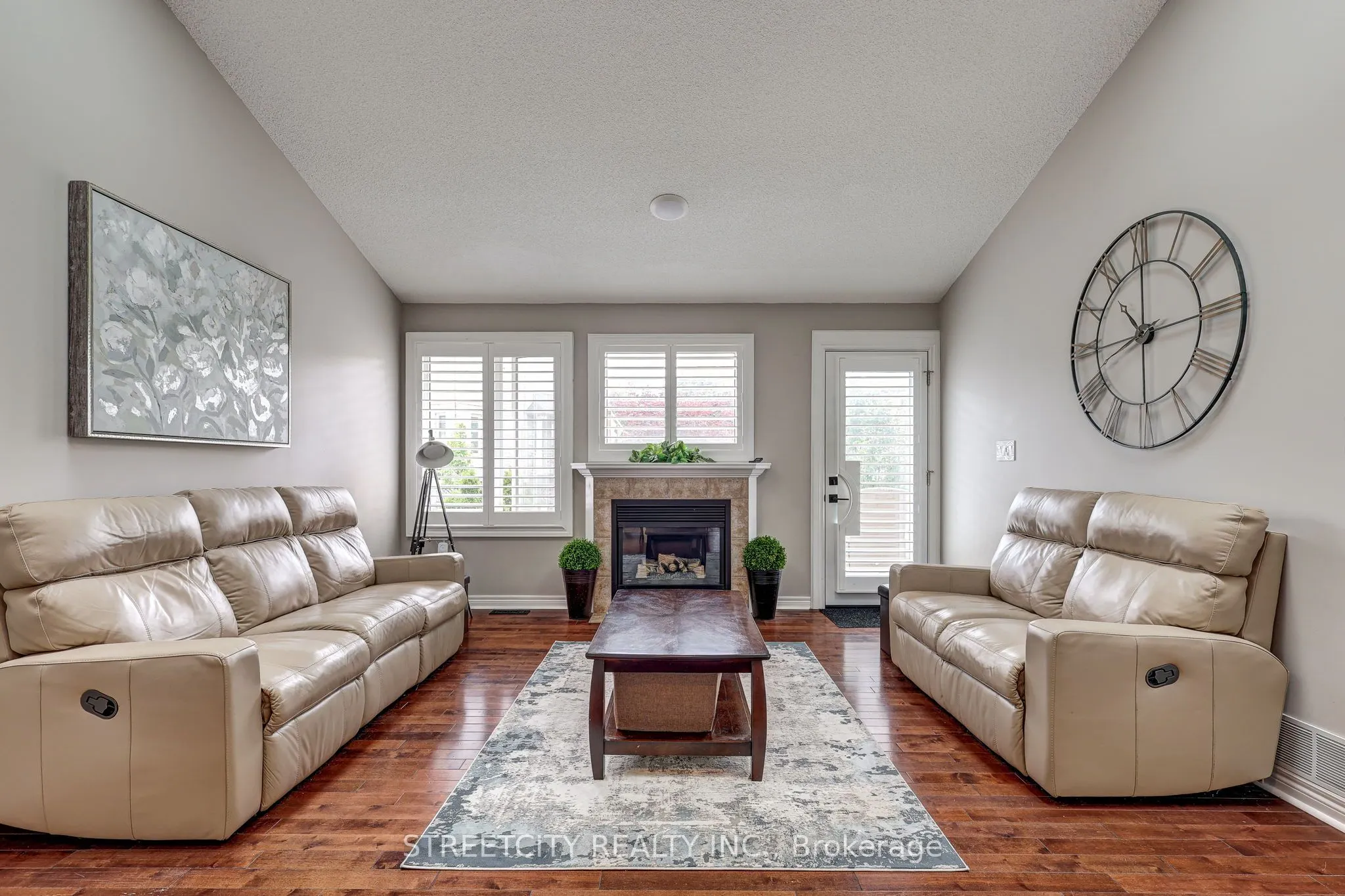 20 Windemere Place #6