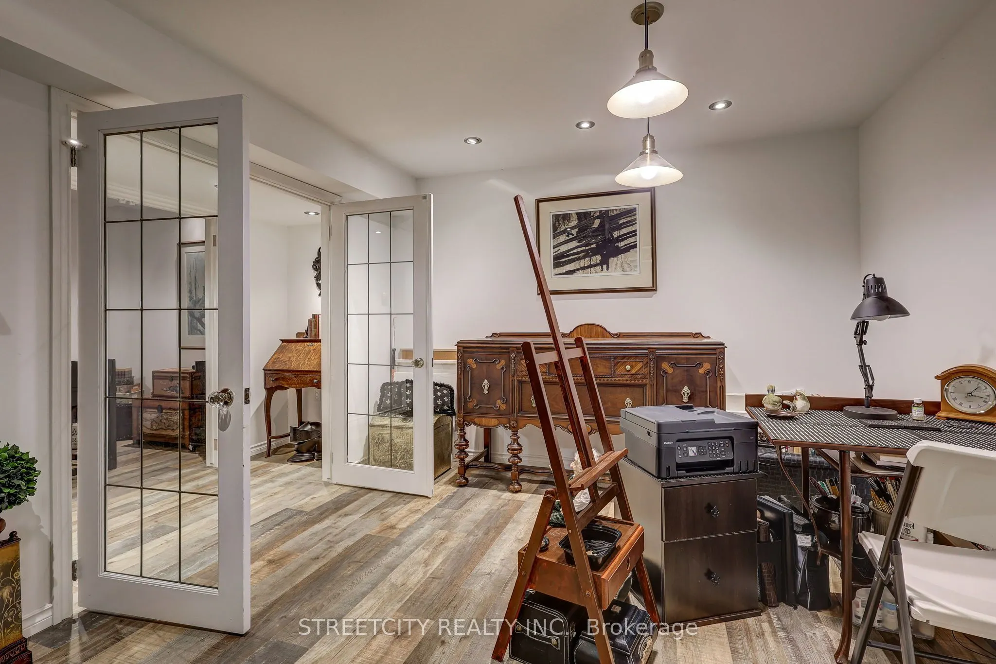 20 Windemere Place #6