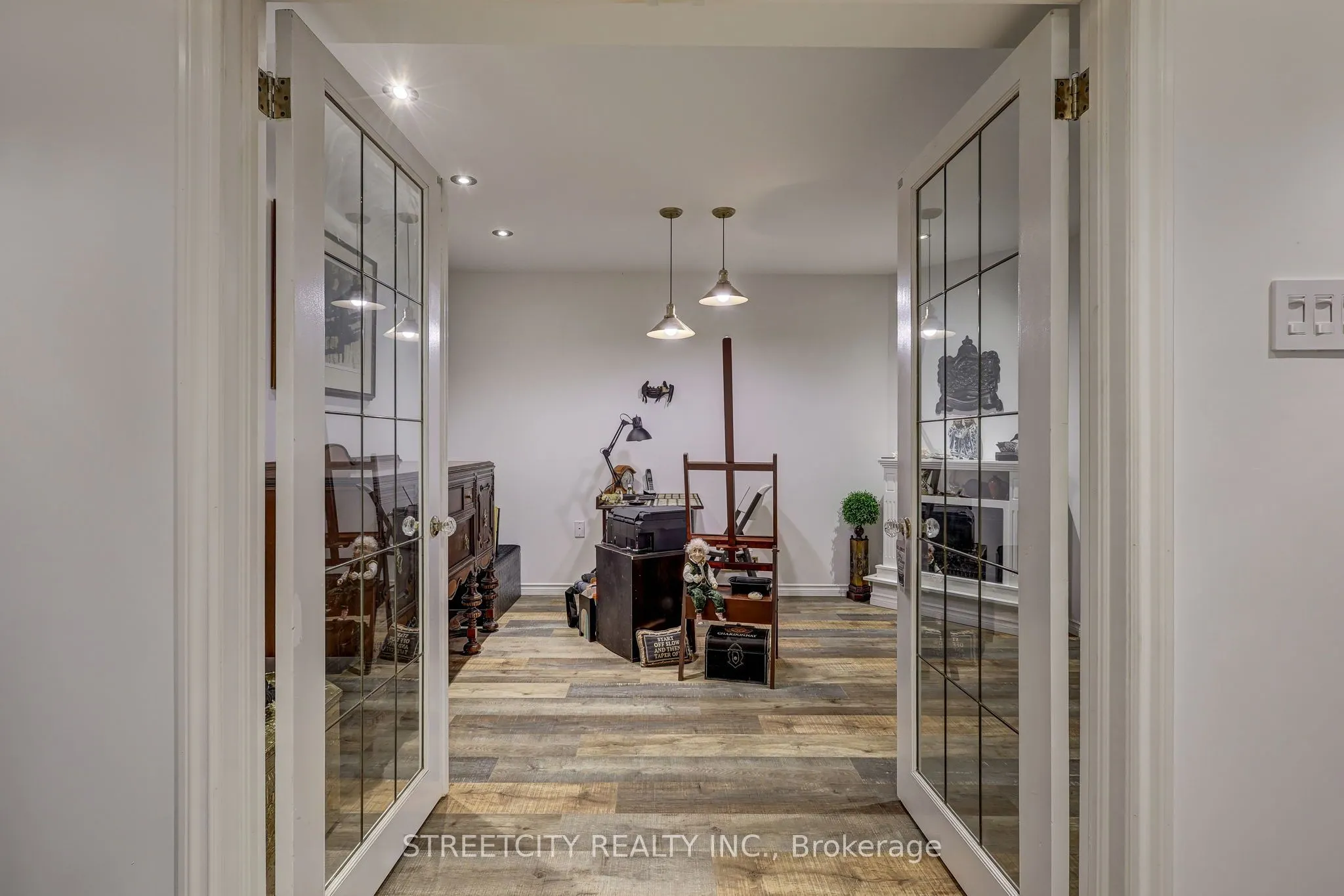 20 Windemere Place #6
