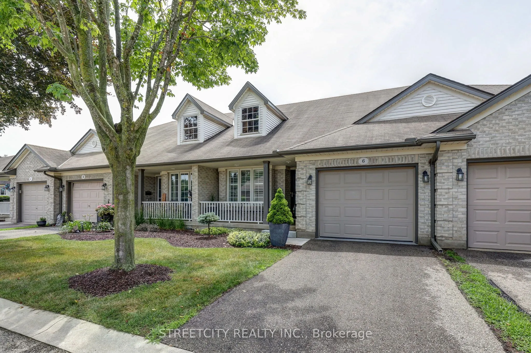 20 Windemere Place #6