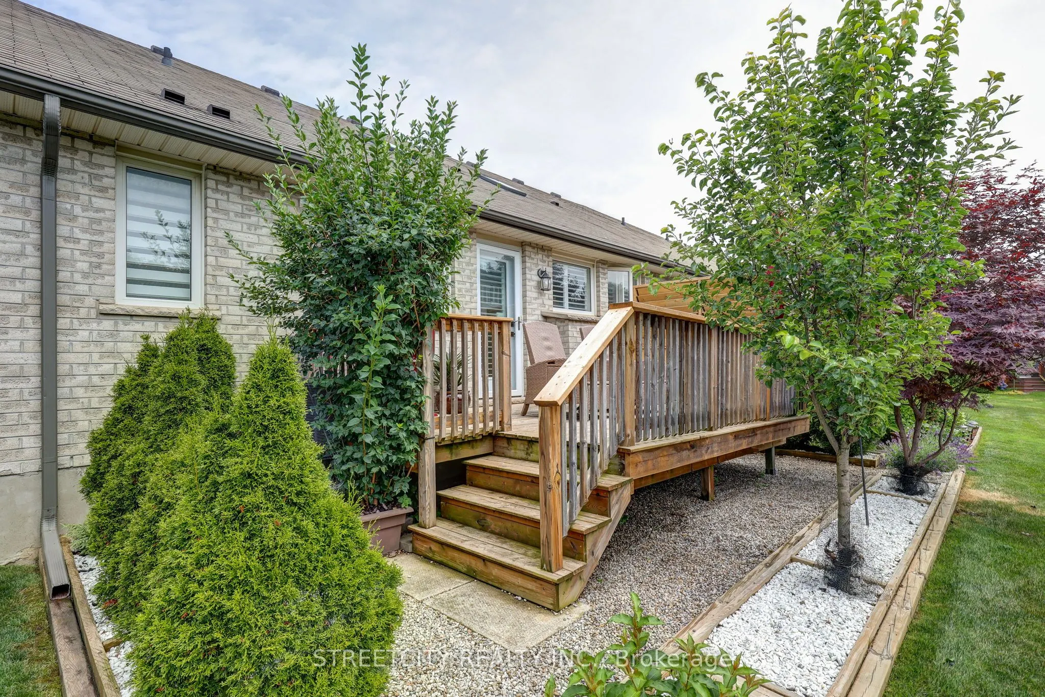 20 Windemere Place #6