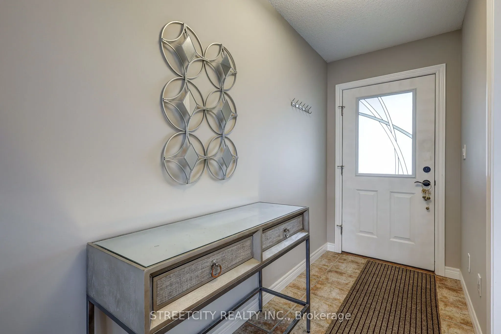 20 Windemere Place #6
