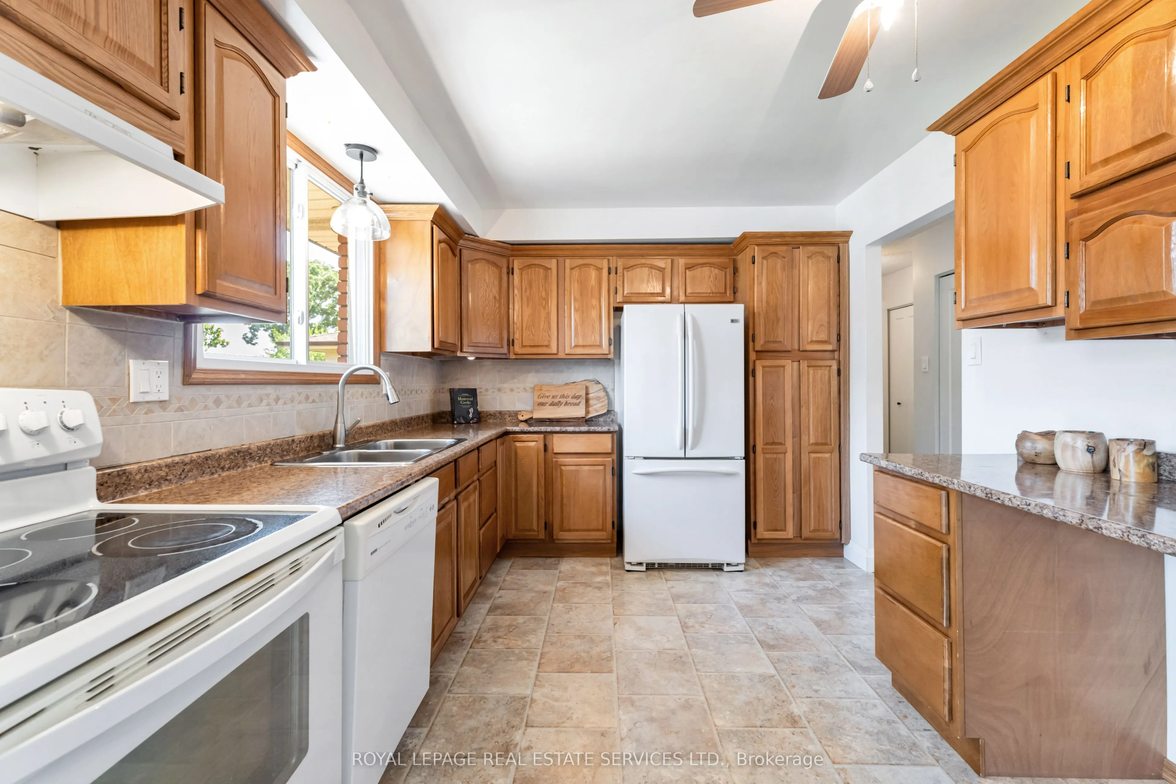 11 Ashwood Court