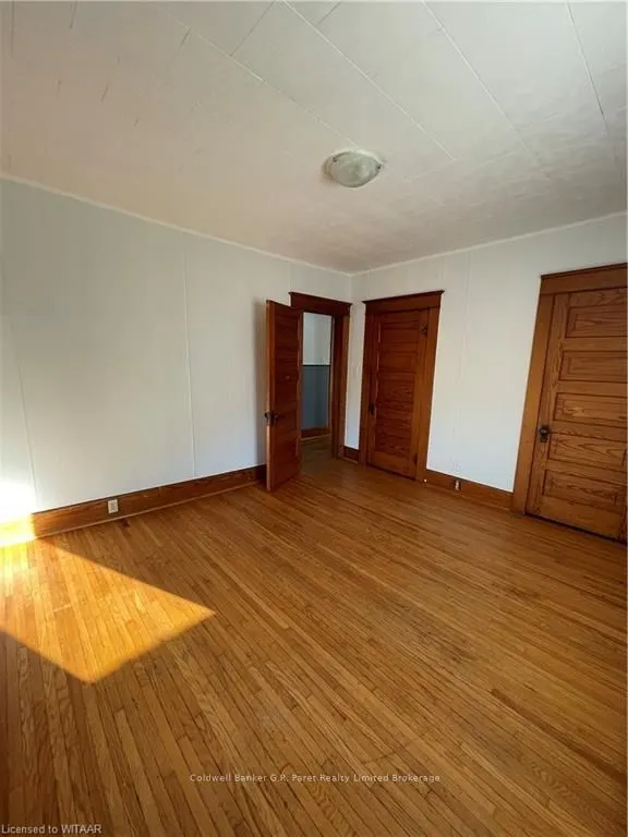 39 Norfolk Street N