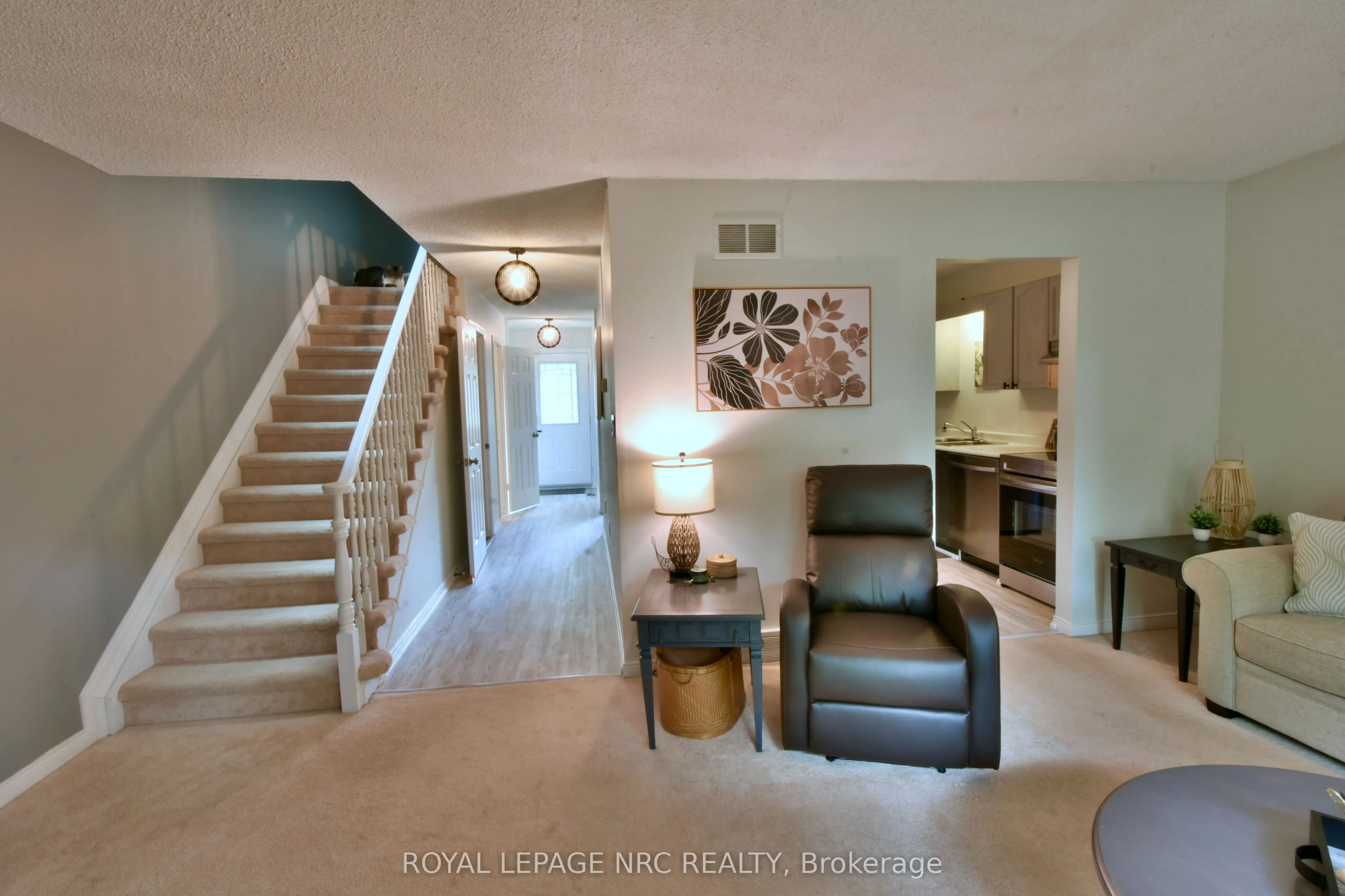 159 Canboro Road, #11