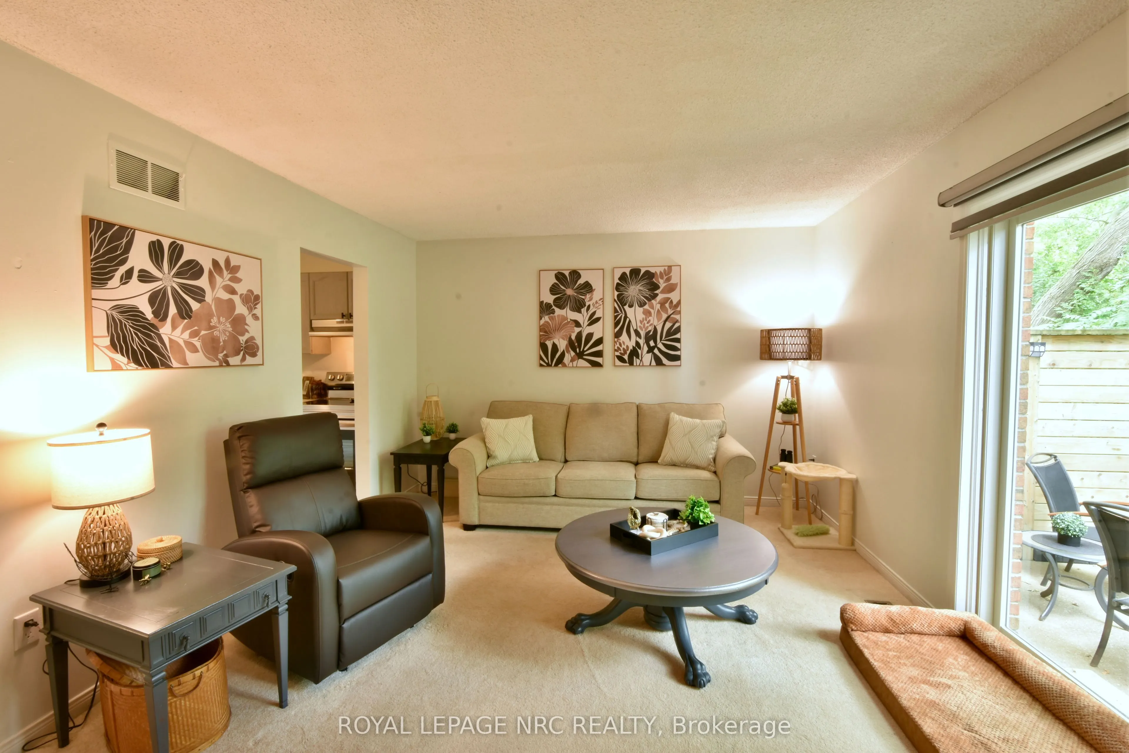 159 Canboro Road, #11