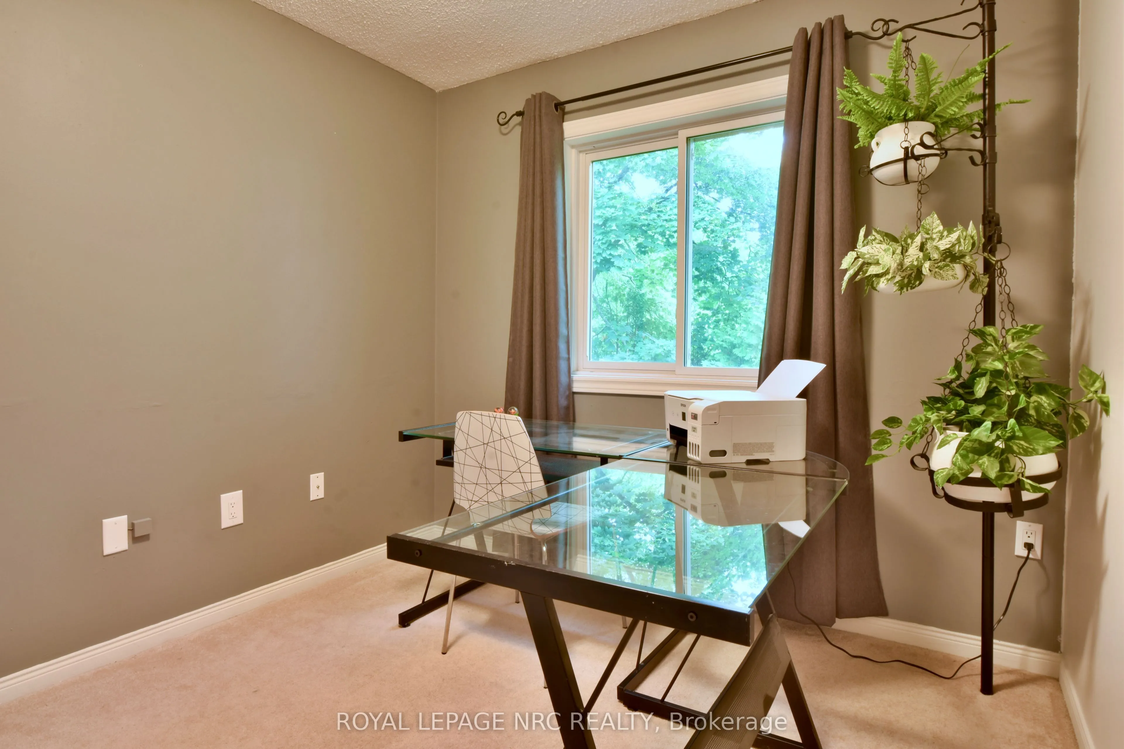 159 Canboro Road, #11