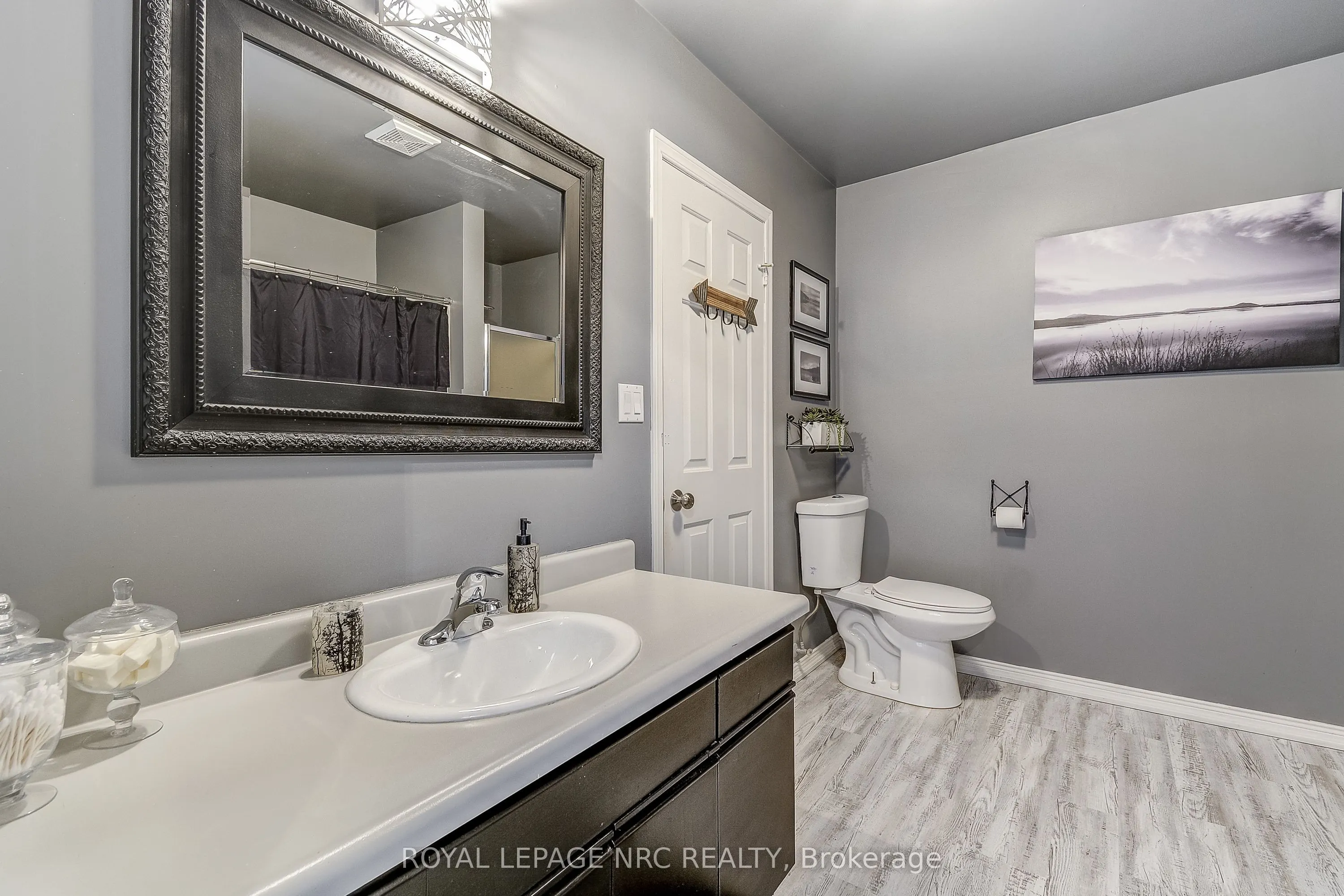 159 Canboro Road, #11