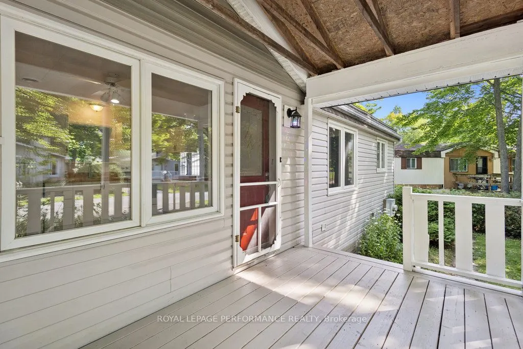 6583 Vista John Private
