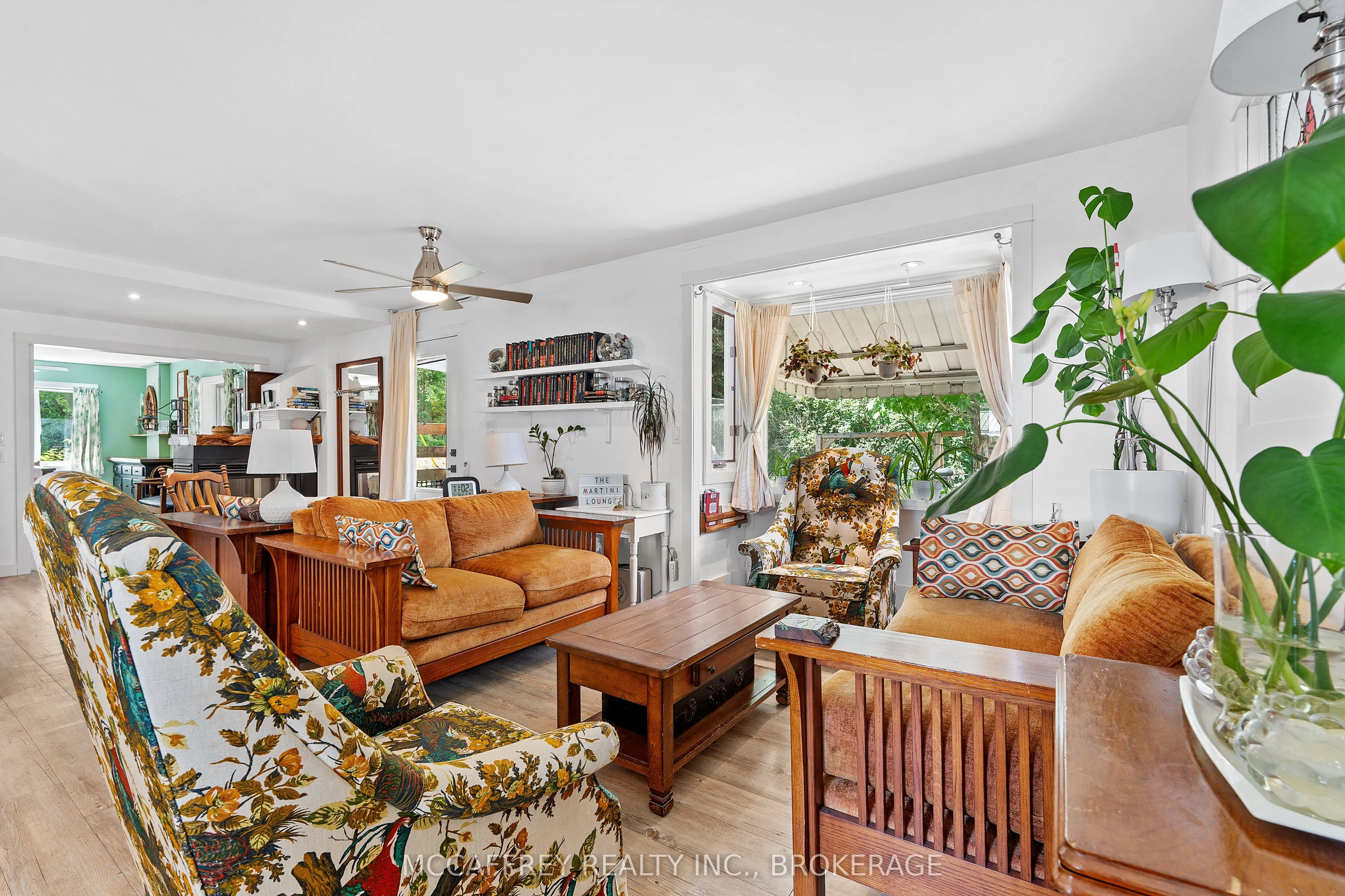 425 South Shore Road