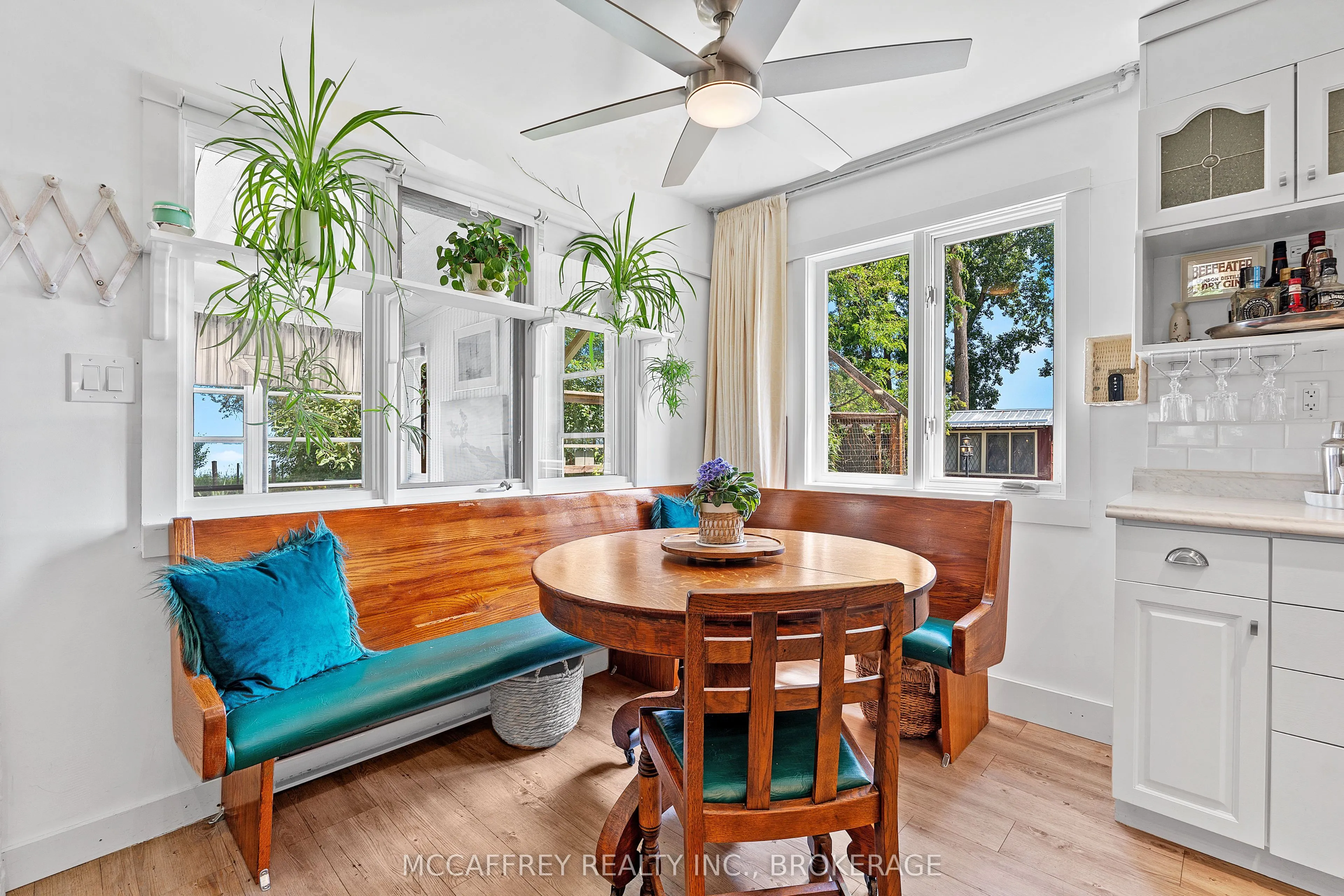 425 South Shore Road