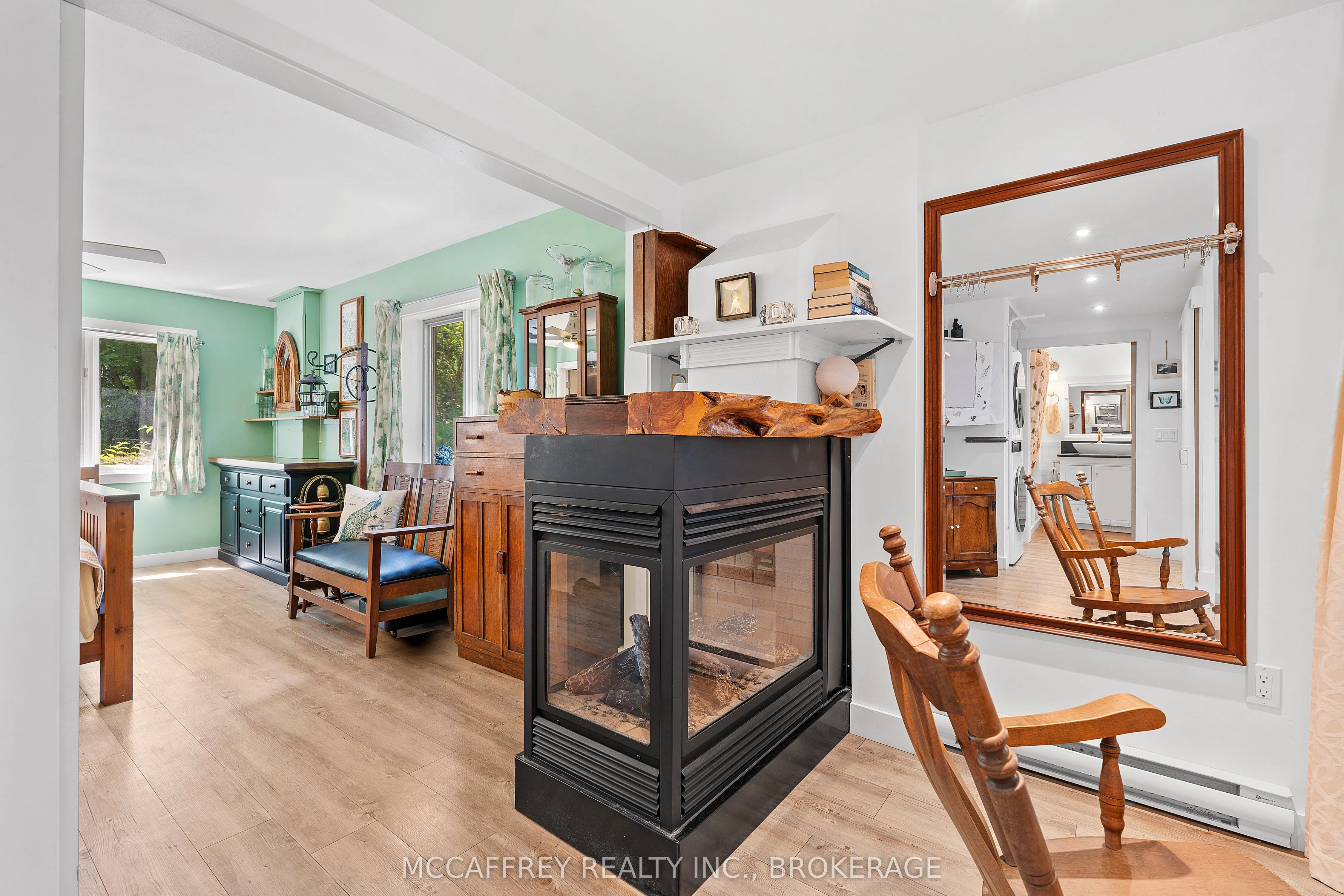 425 South Shore Road