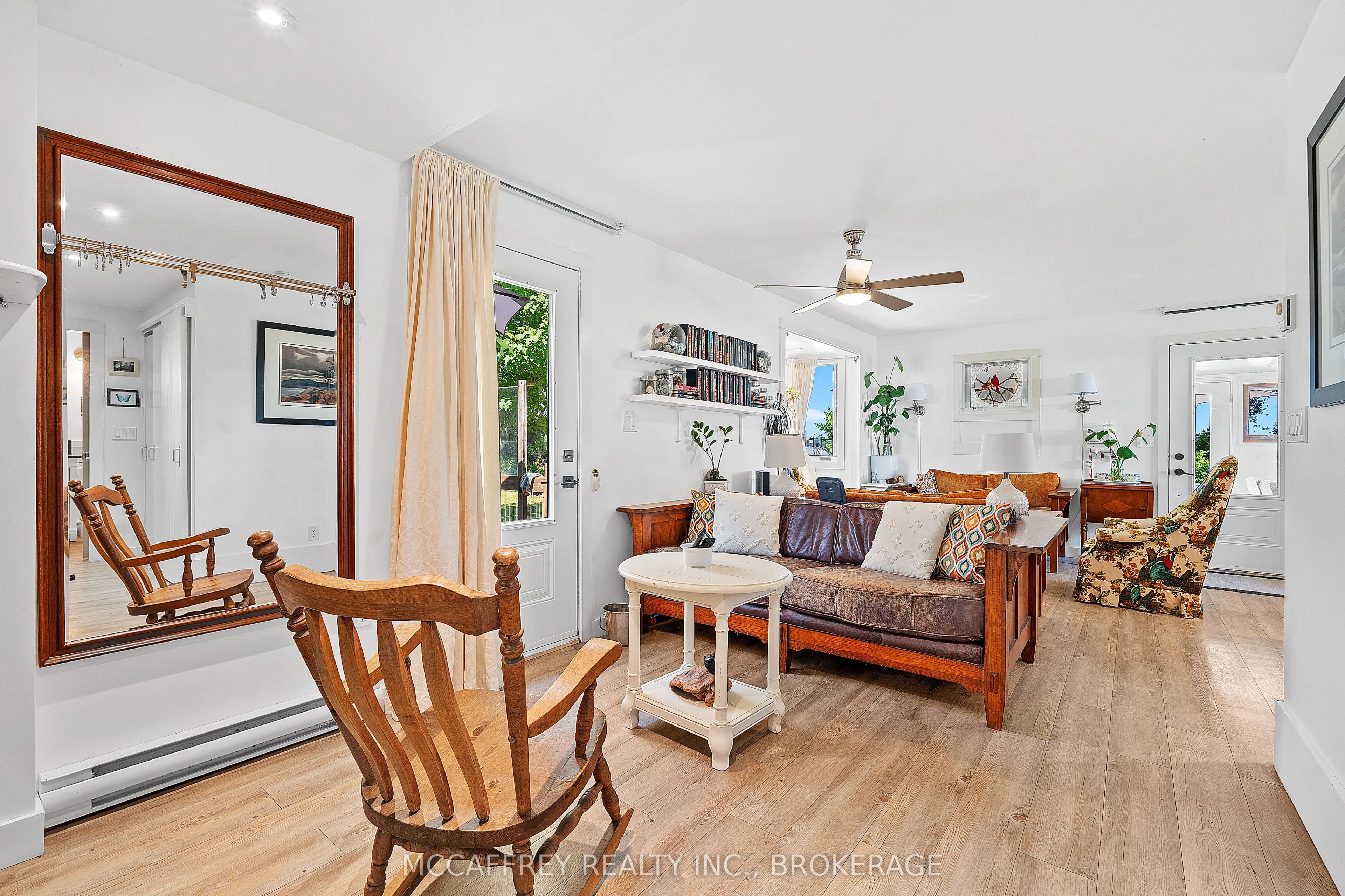 425 South Shore Road