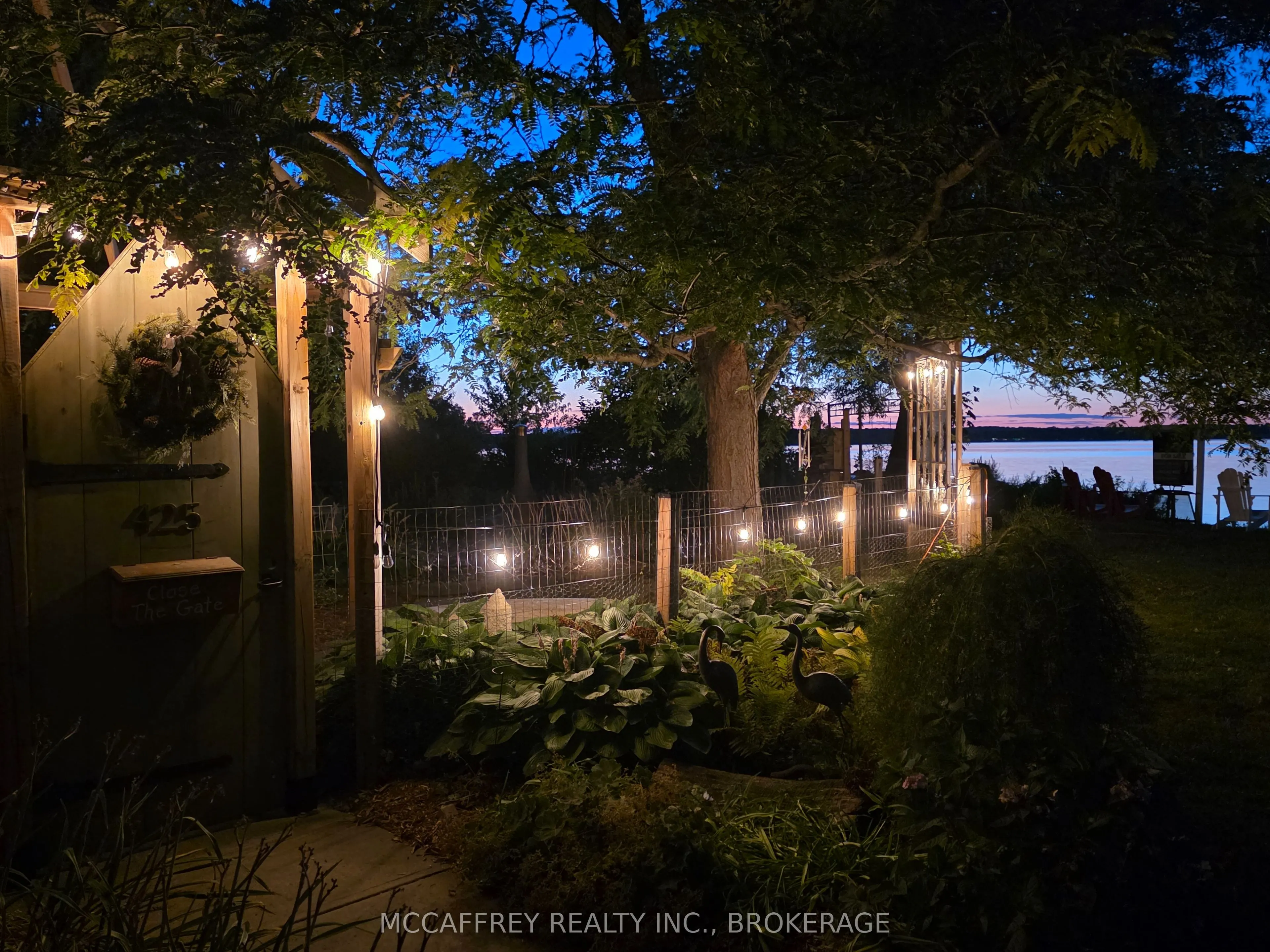 425 South Shore Road