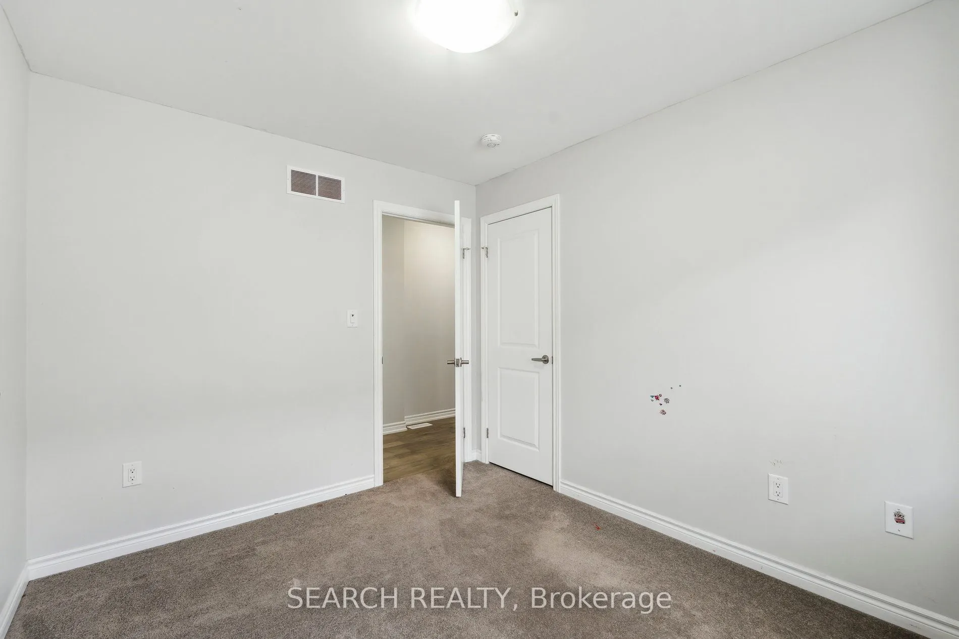 217 Louise Street