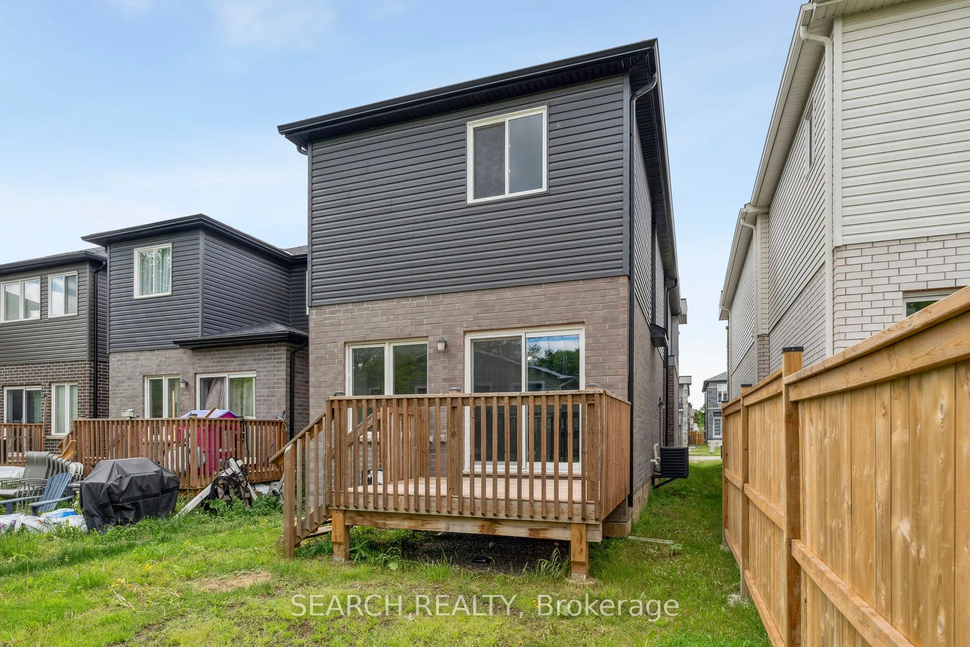 217 Louise Street