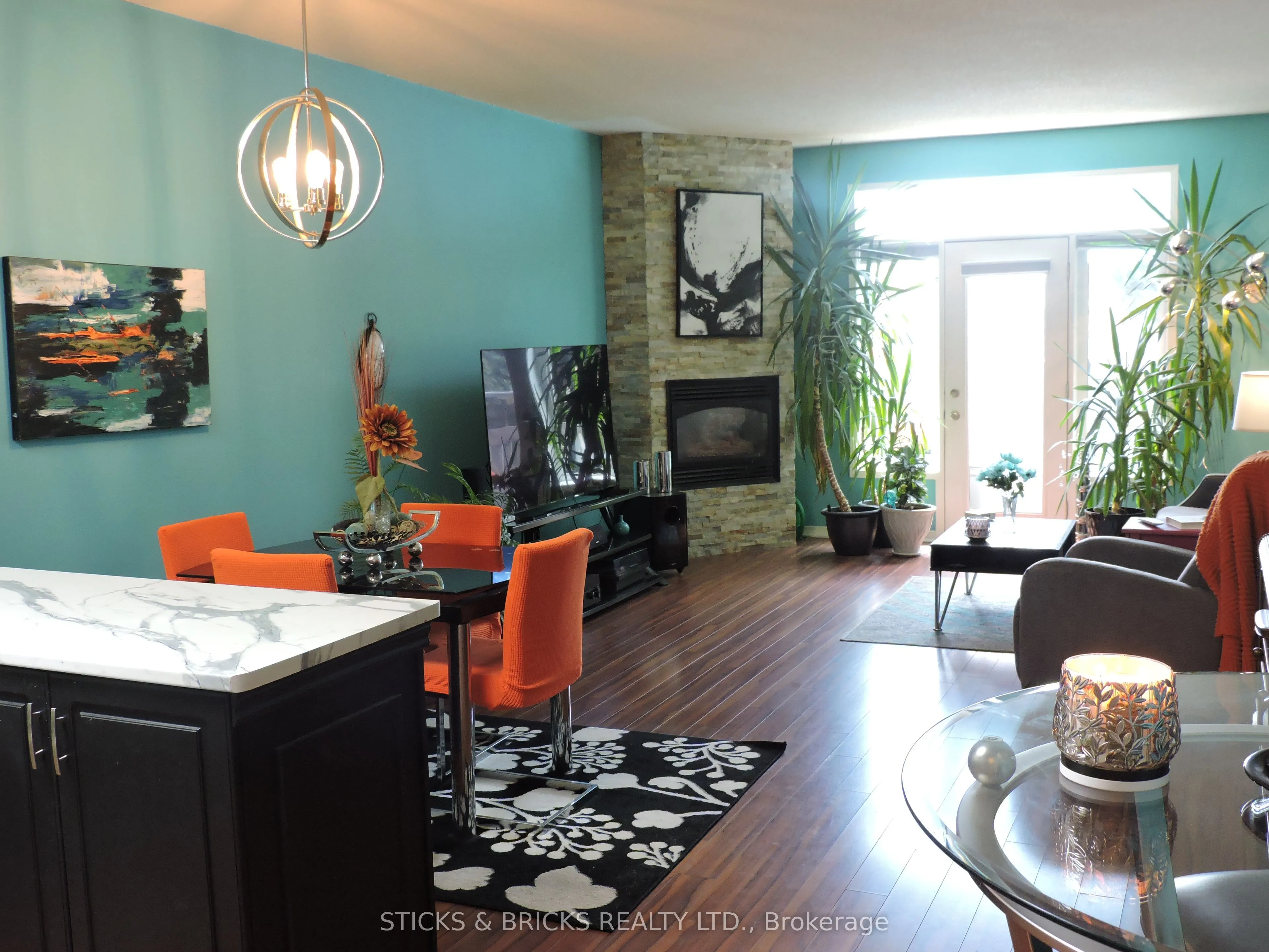 5070 Drummond Road, #27