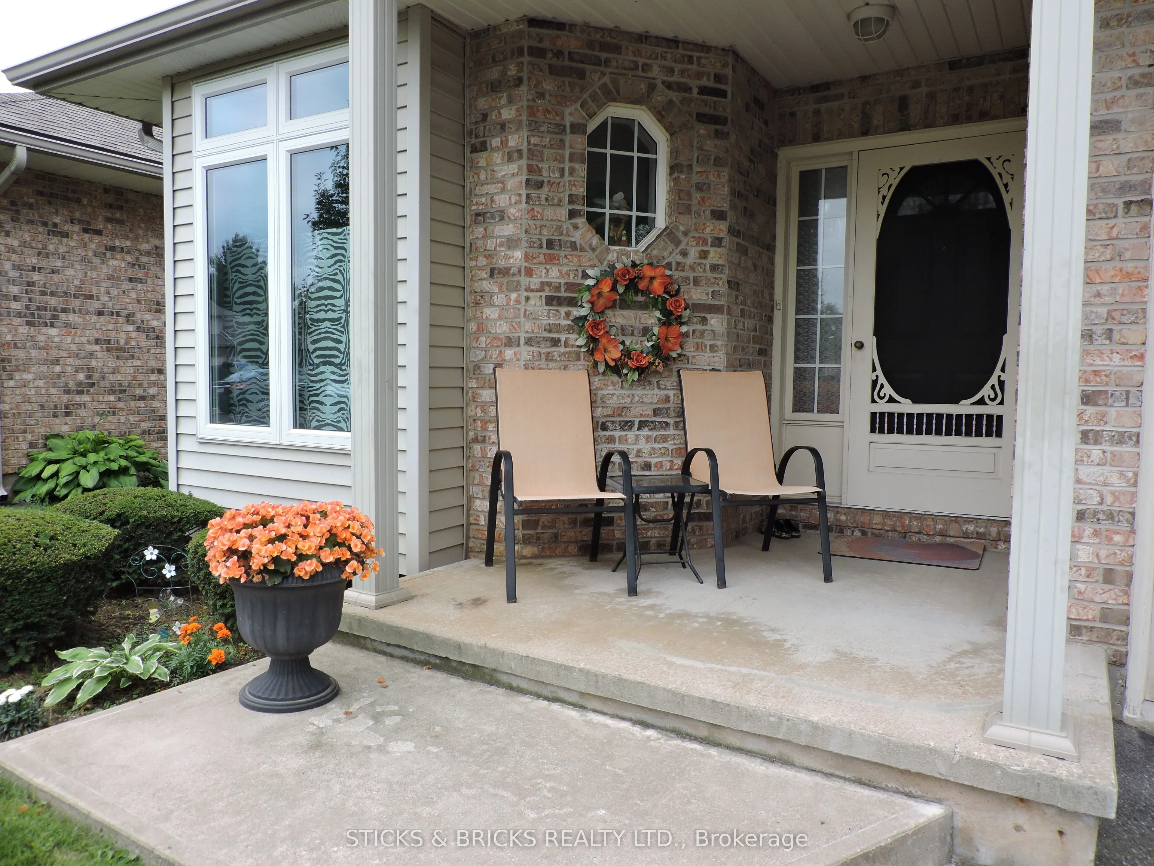 5070 Drummond Road, #27