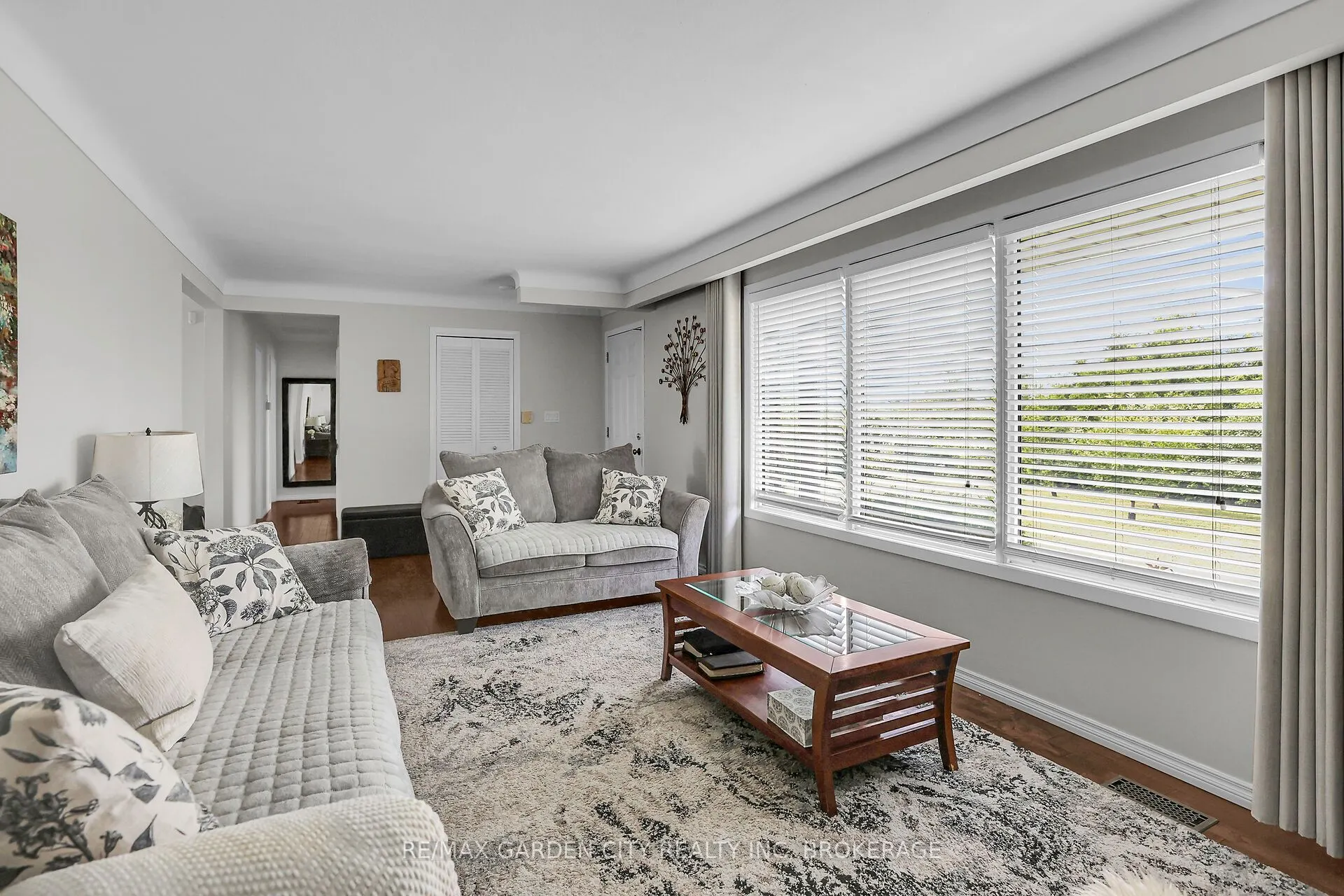 4399 Fifteenth Street