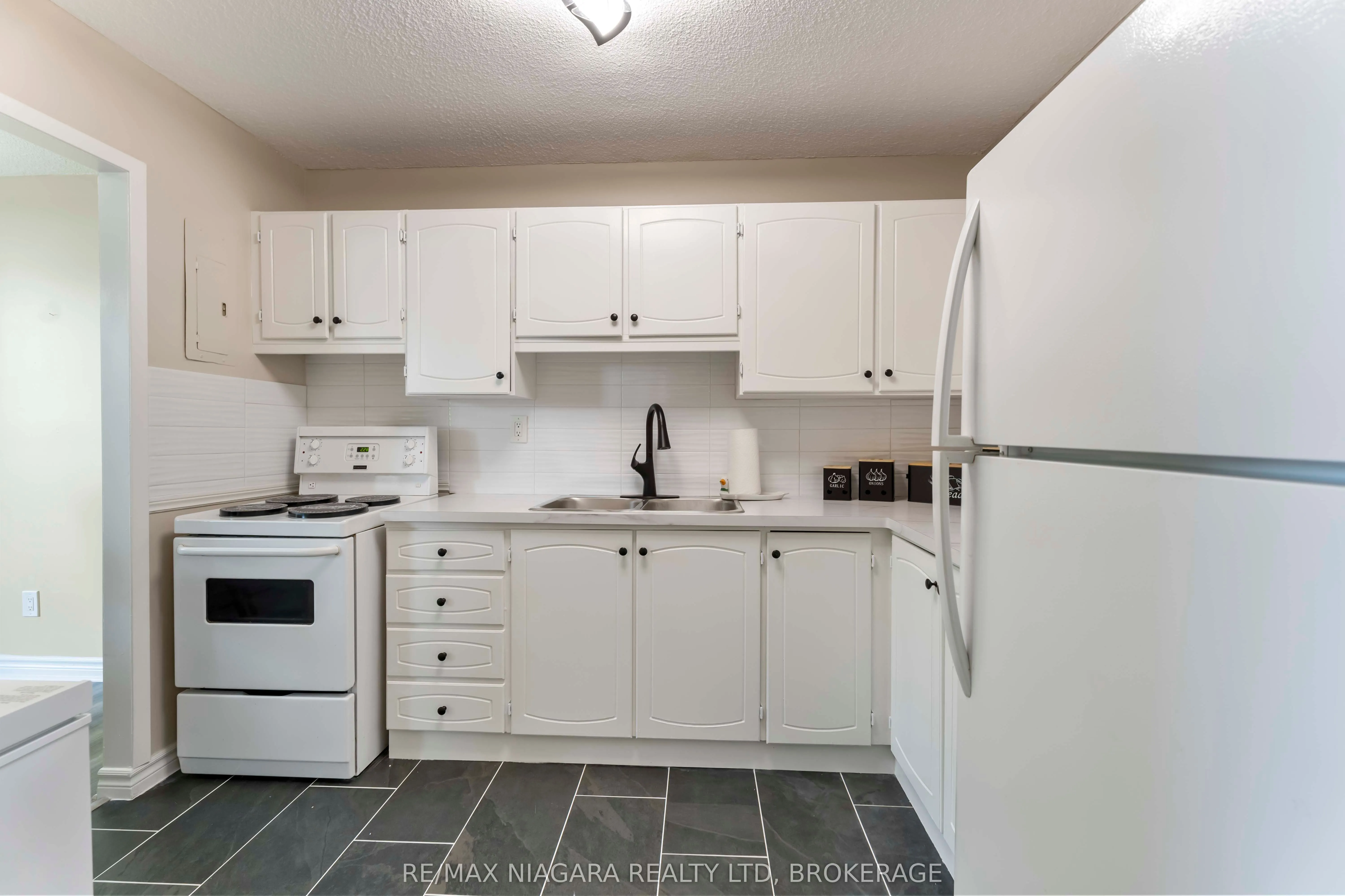 365 Geneva Street, #602