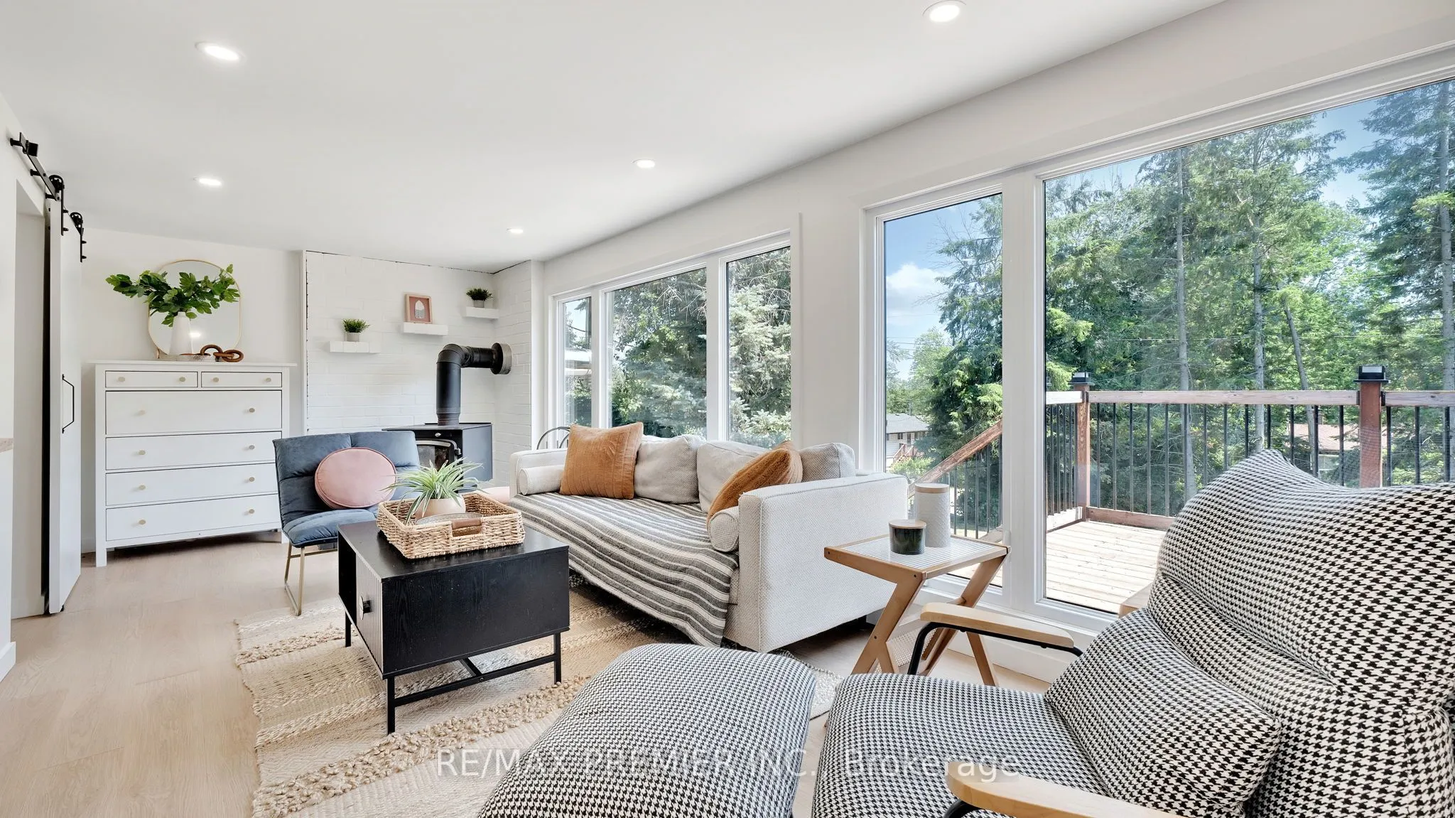 1128 Island View Drive