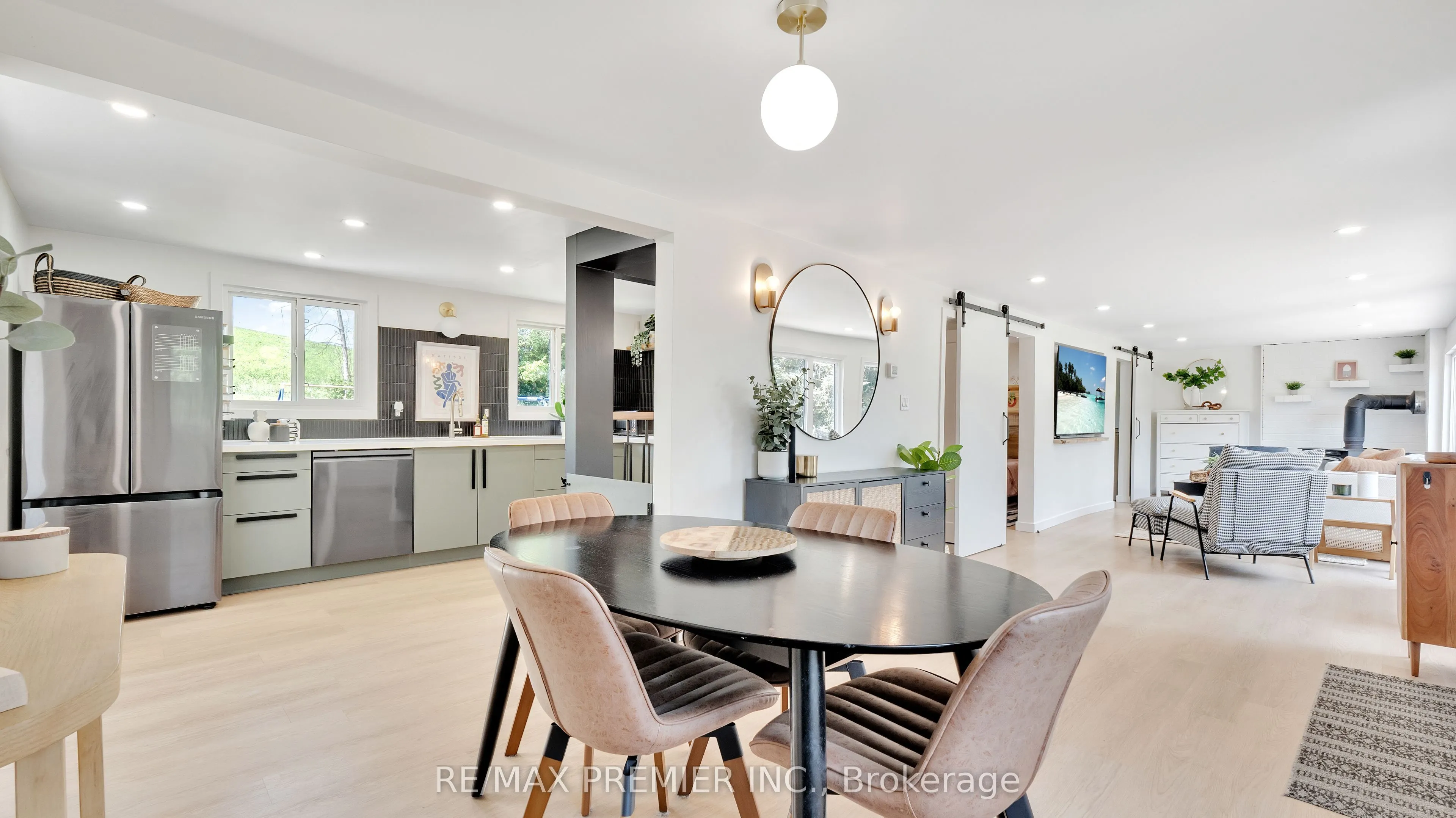 1128 Island View Drive