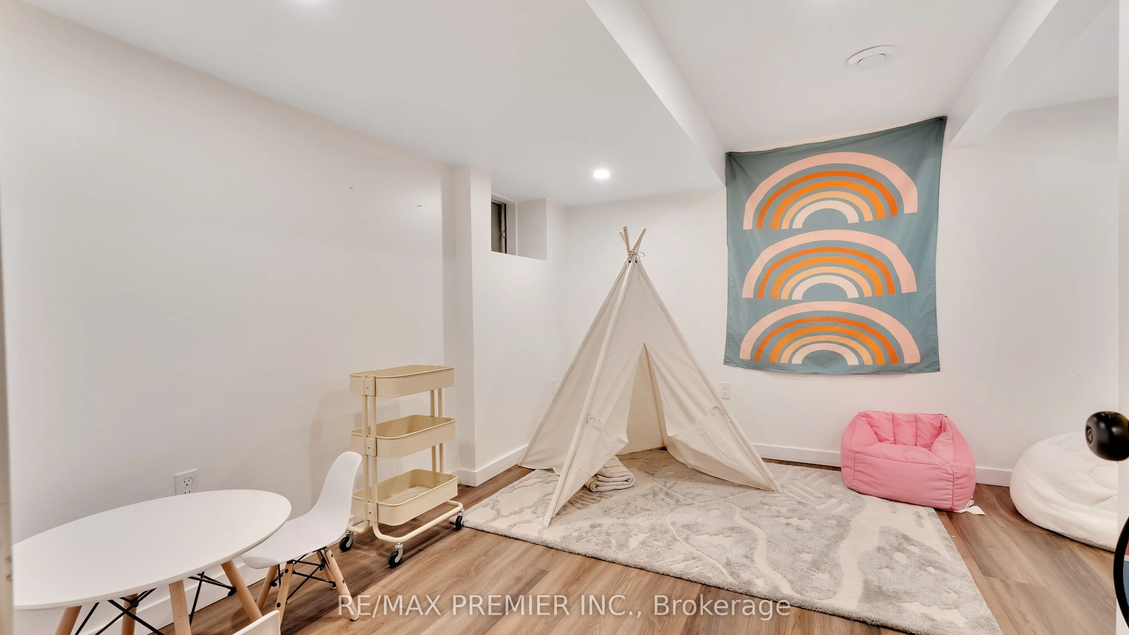1128 Island View Drive
