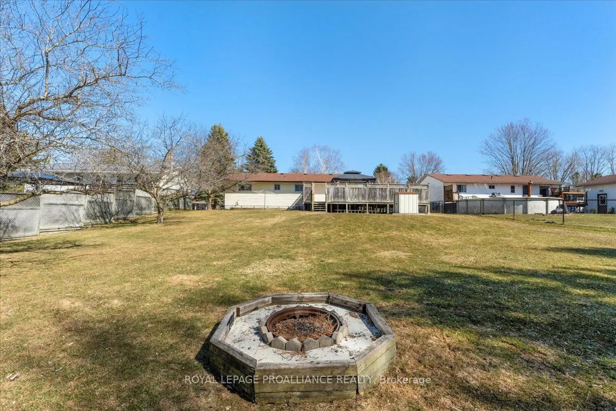 197 Chatterton Valley Crescent