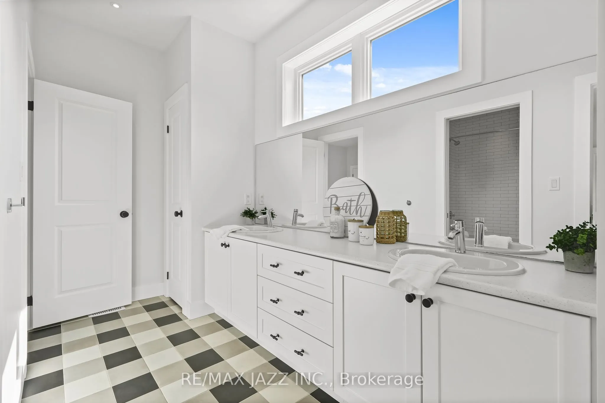 48 Pleasant View Crescent