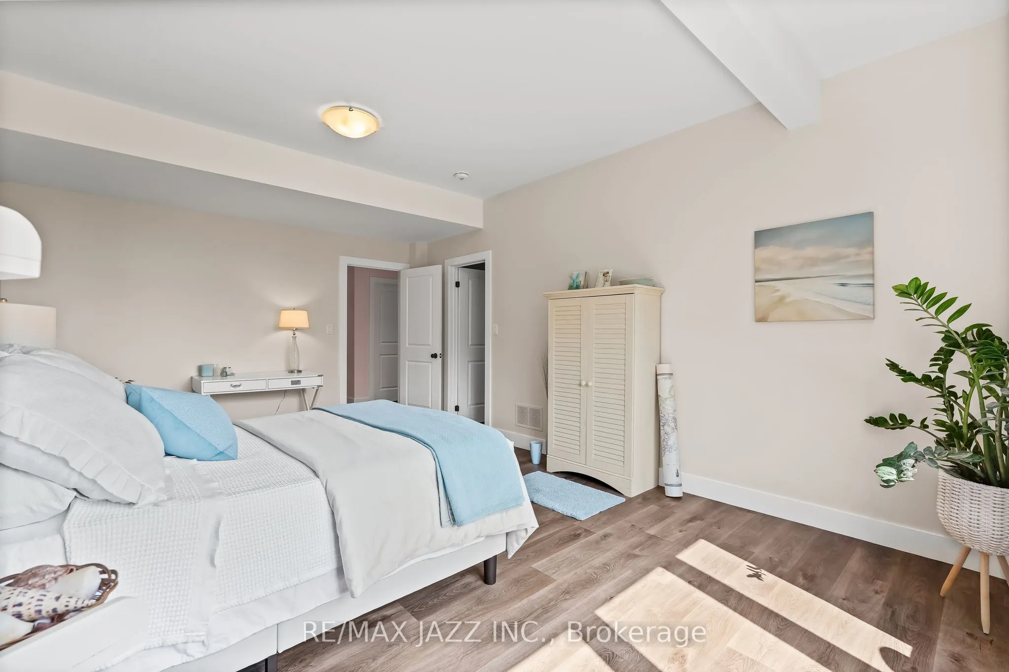 48 Pleasant View Crescent