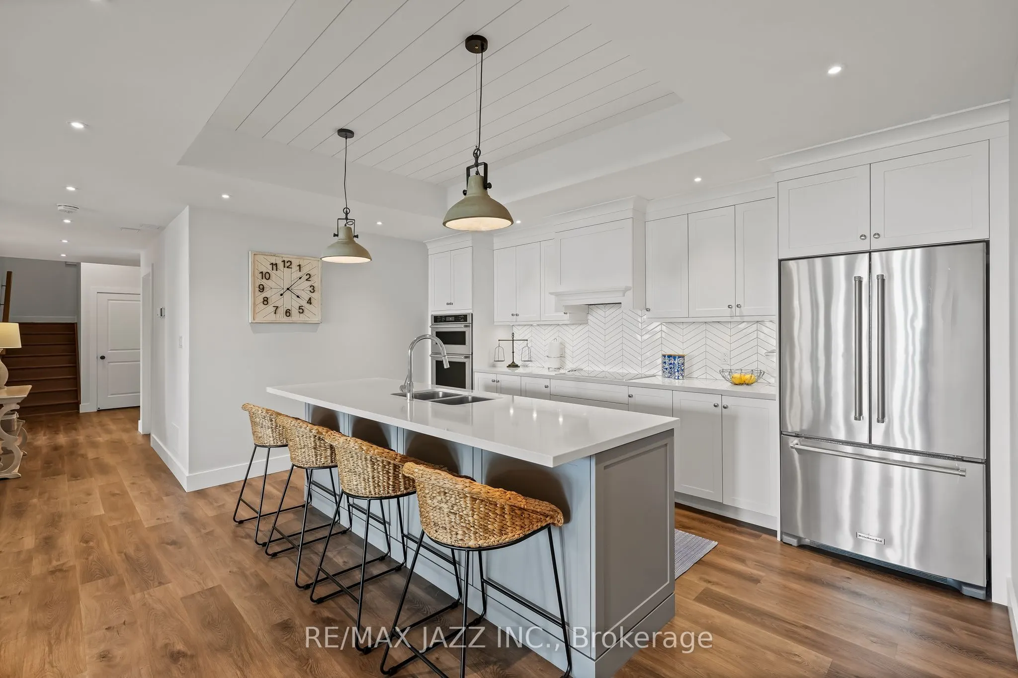 48 Pleasant View Crescent
