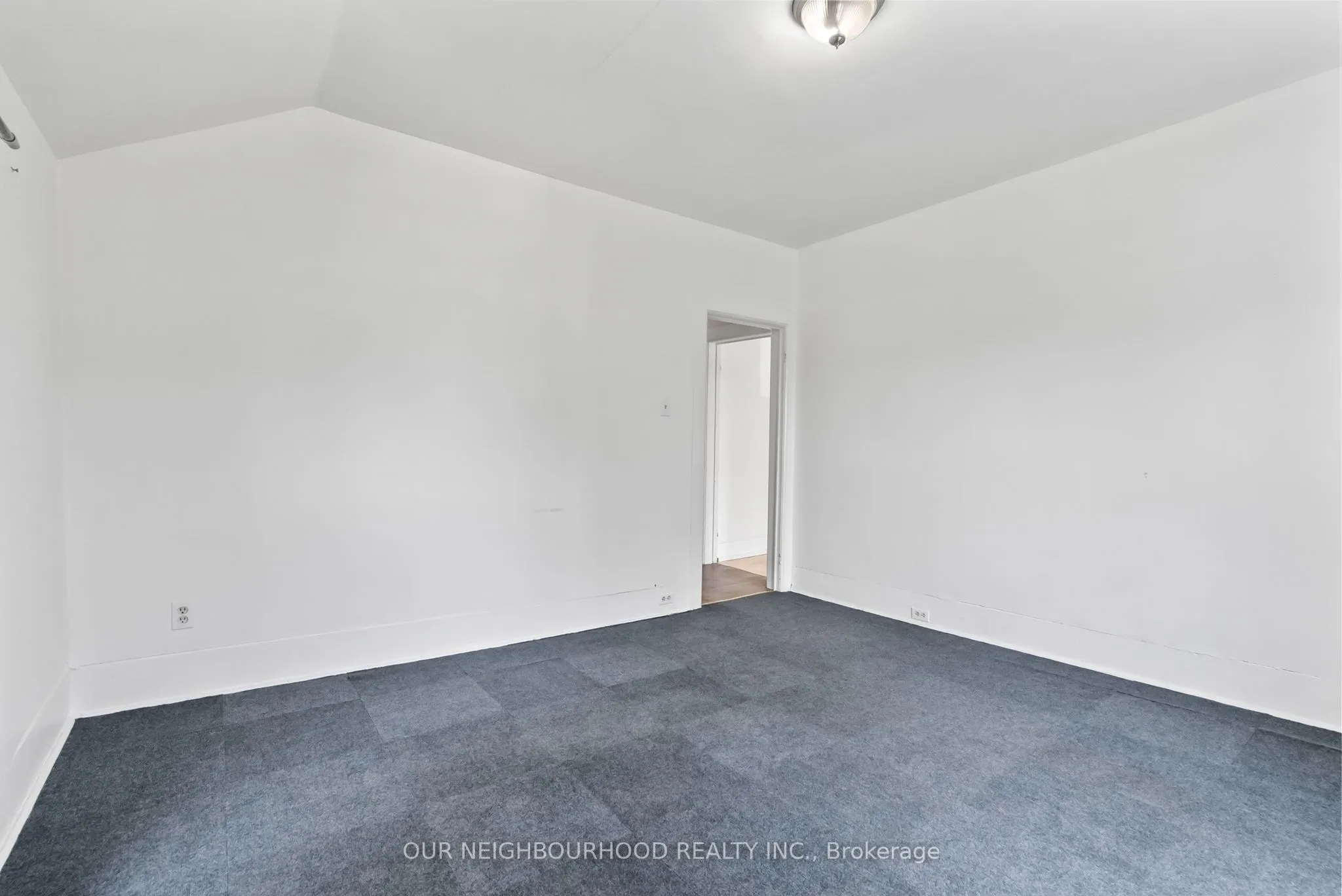 31 Canrobert Street N