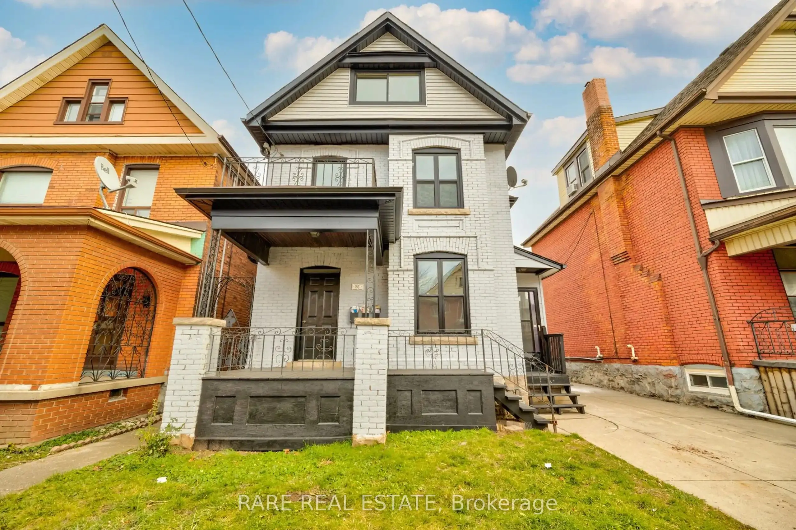 26 Fairleigh Avenue N
