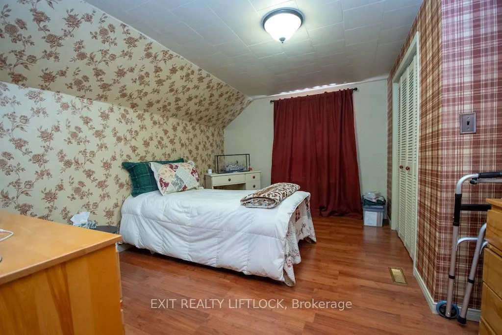 2537 Bensfort Road