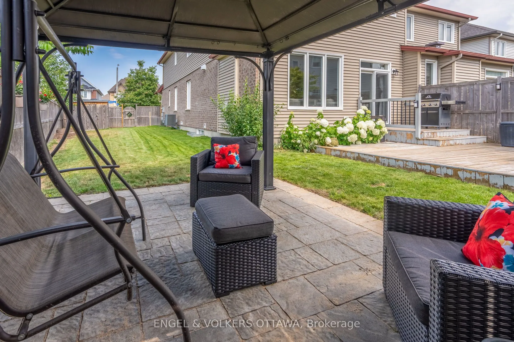 641 Willowmere Way