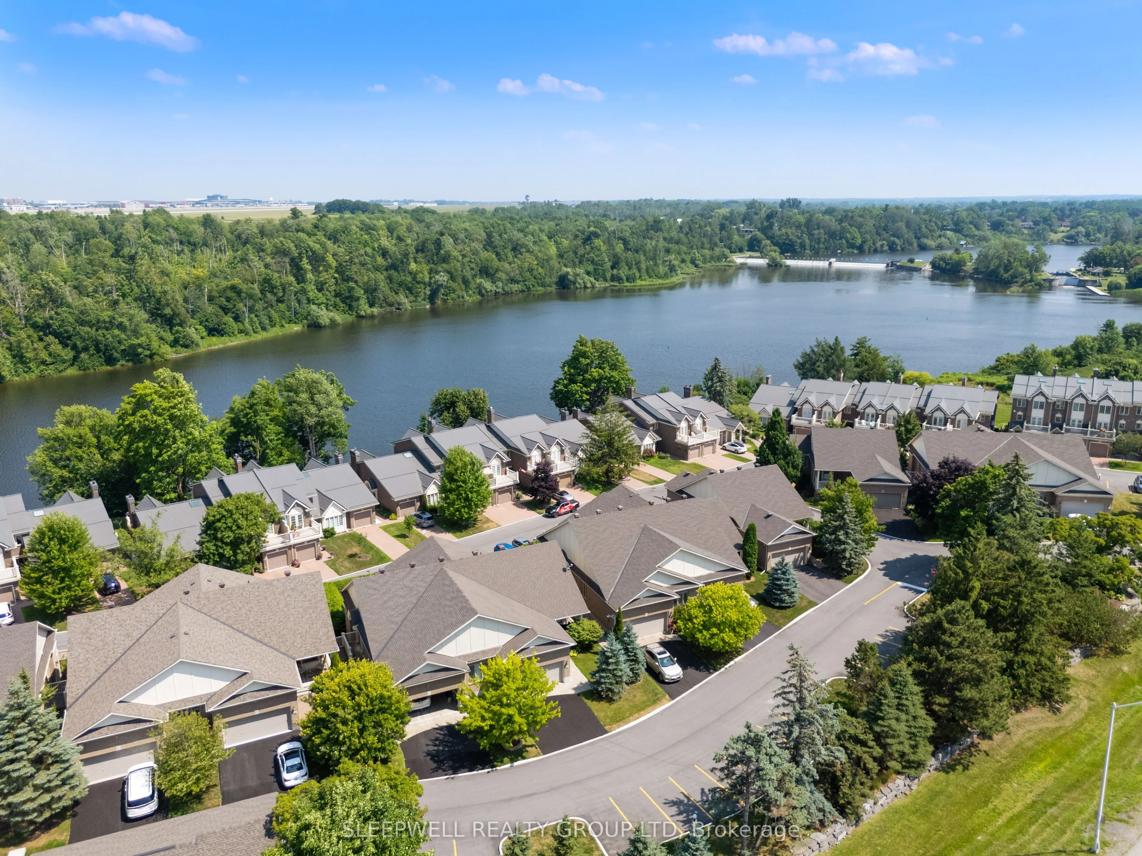 55 Waterford Drive, #32