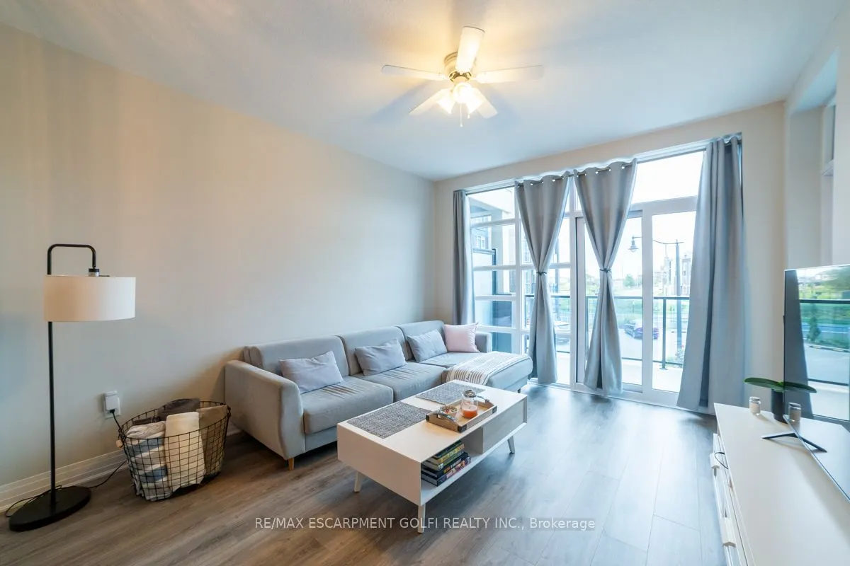 10 Concord Place, #201