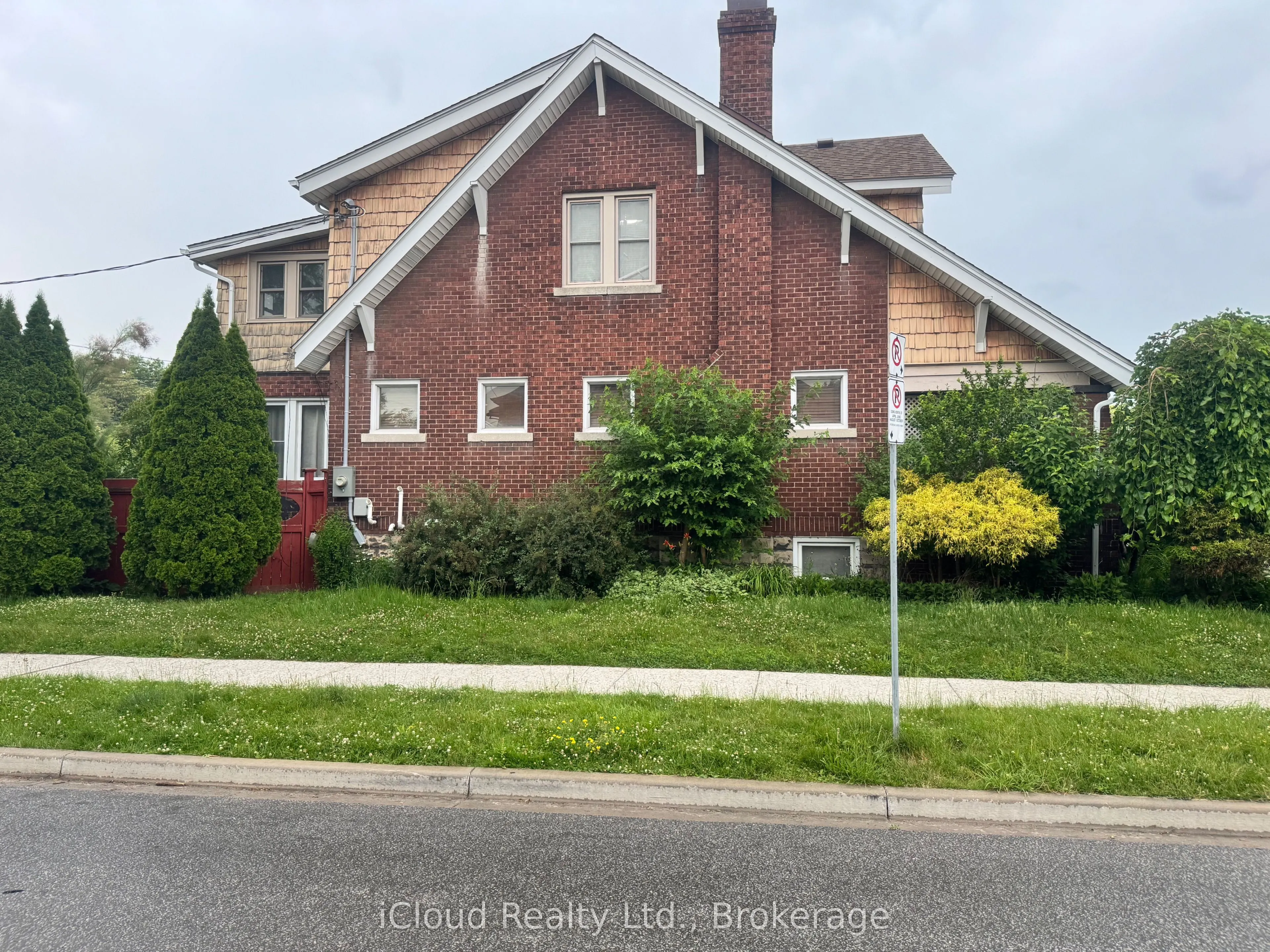1395 Dougall Avenue, #1