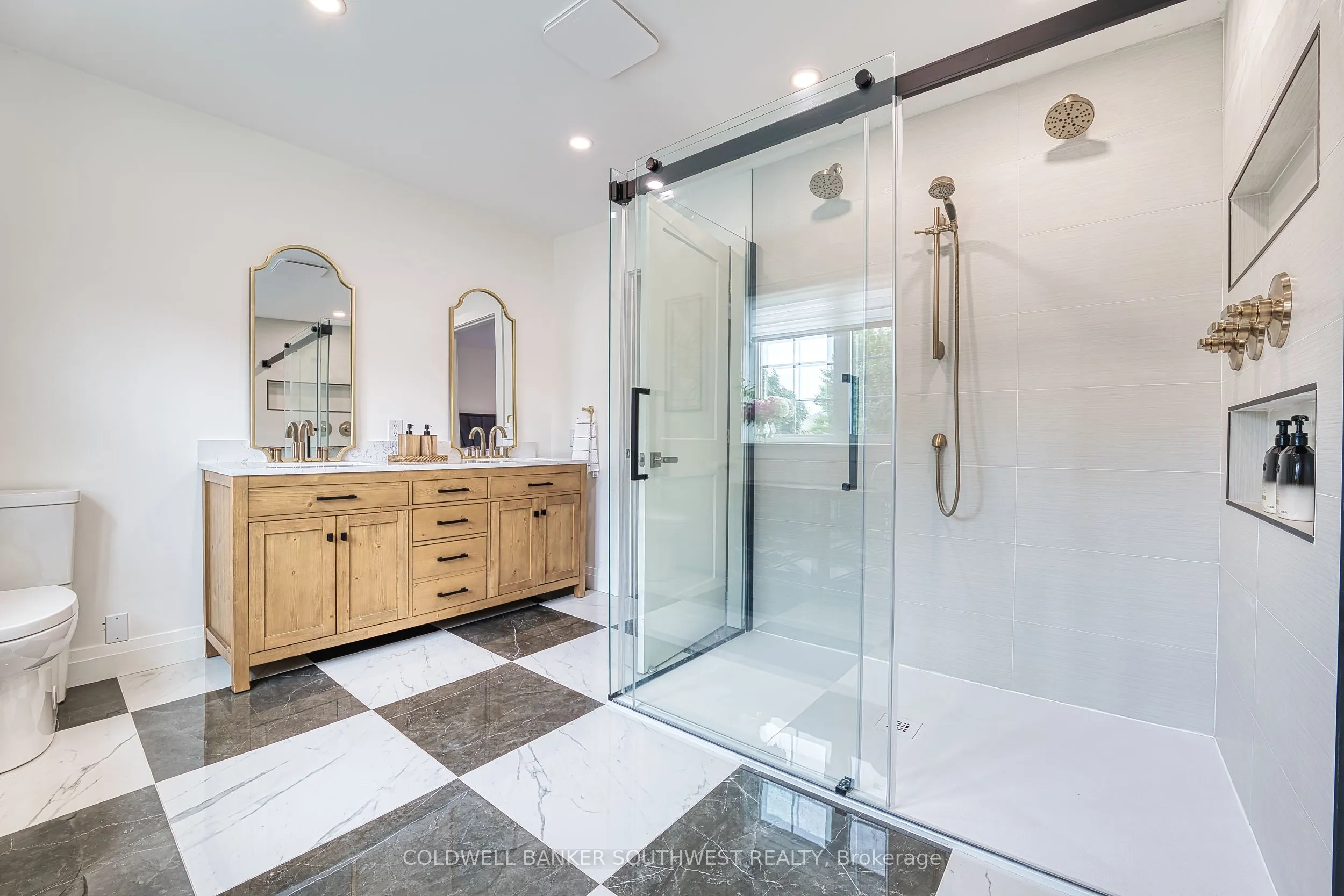 57 Mc Queen Court
