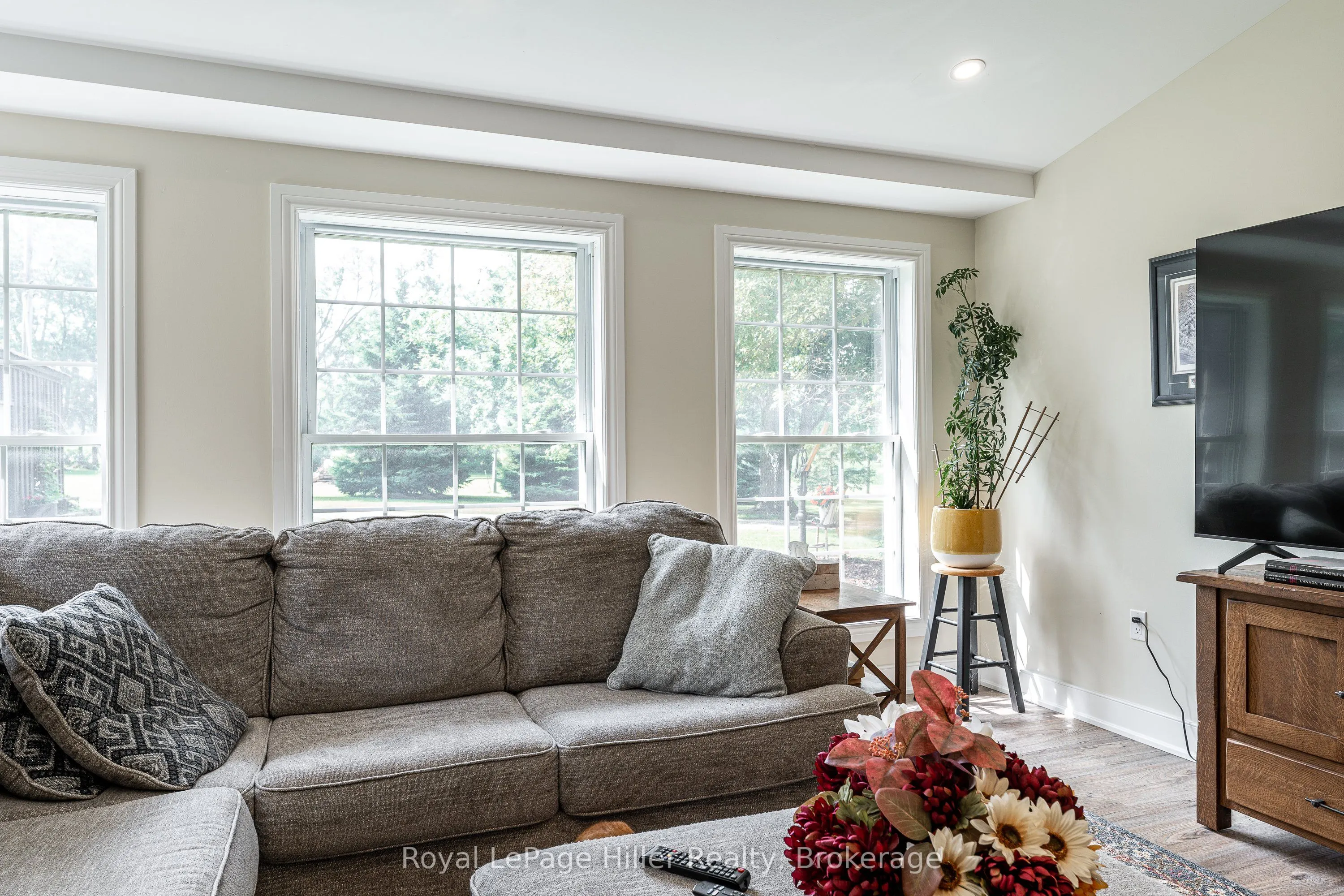 22742 Nissouri Road
