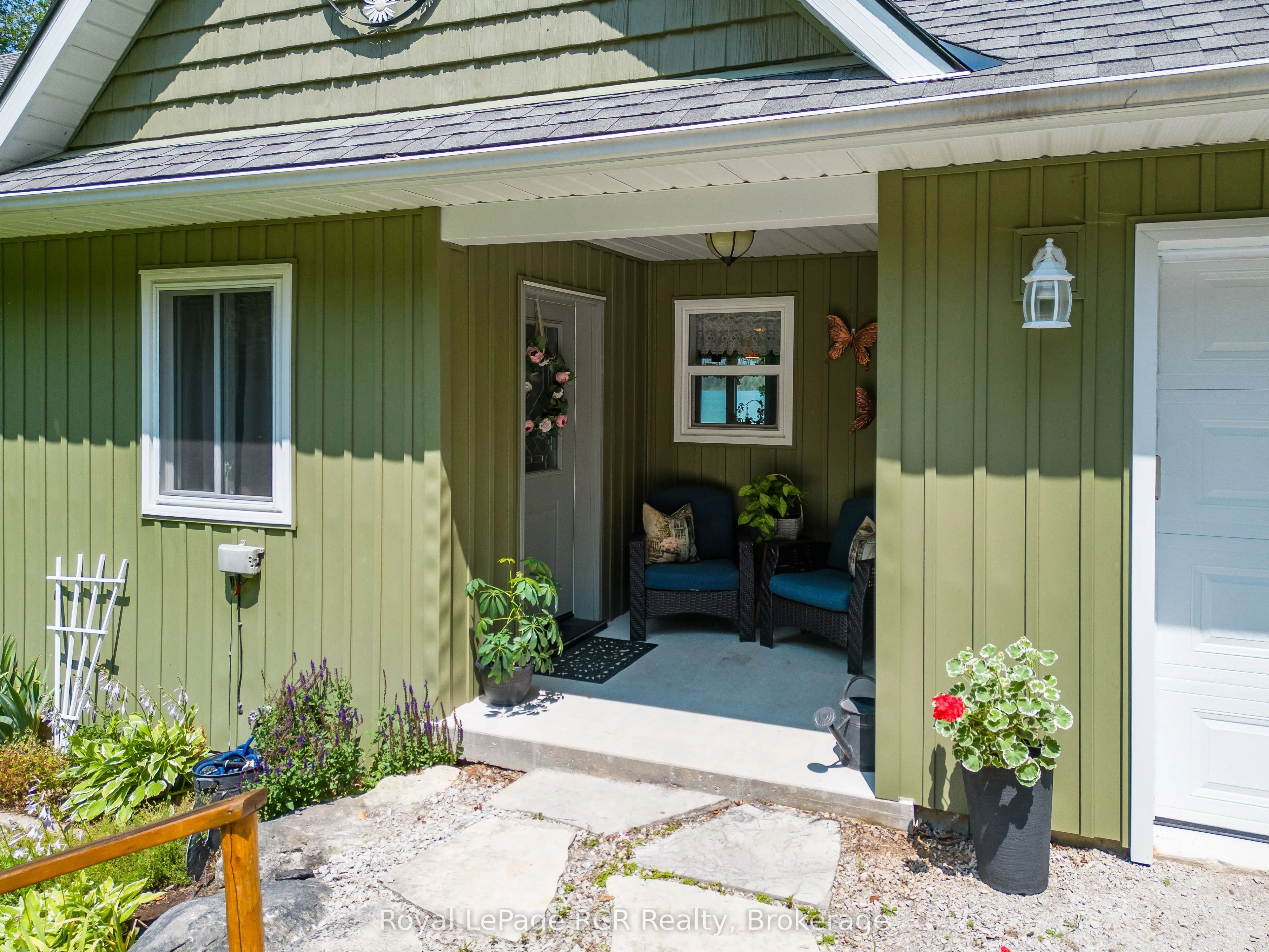 121 Browns Lane