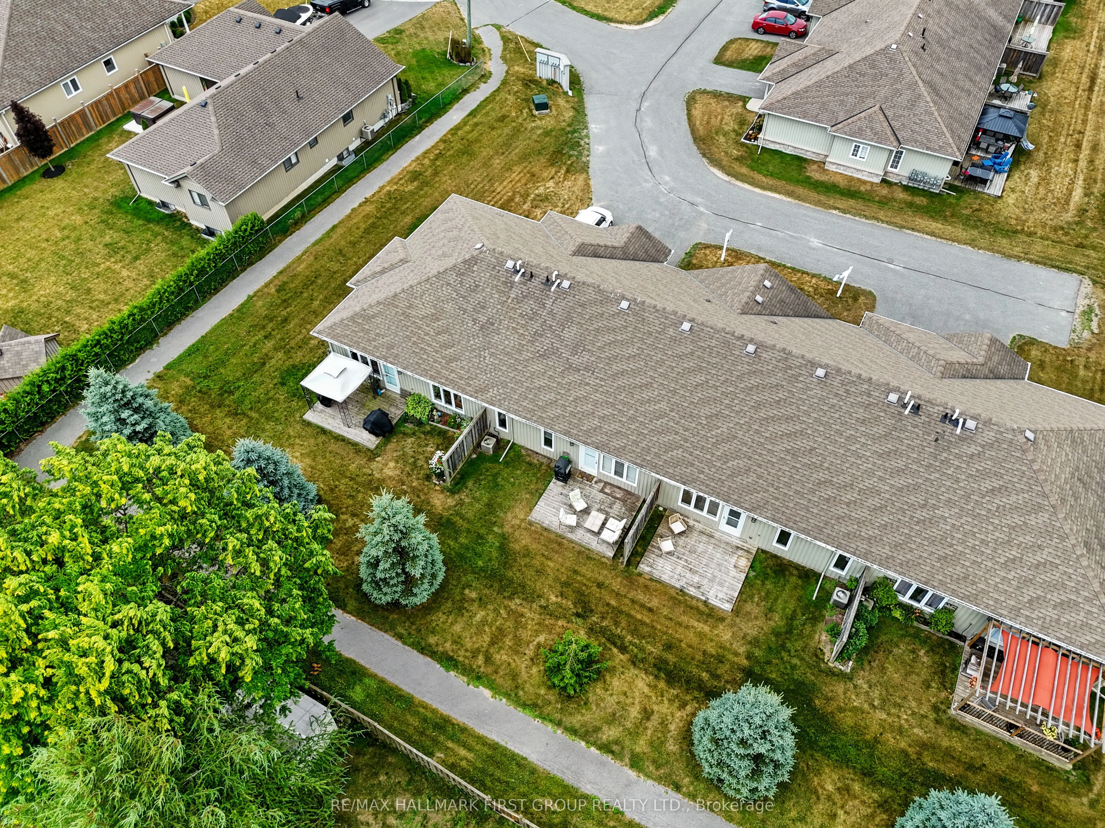 17 George Court, #203