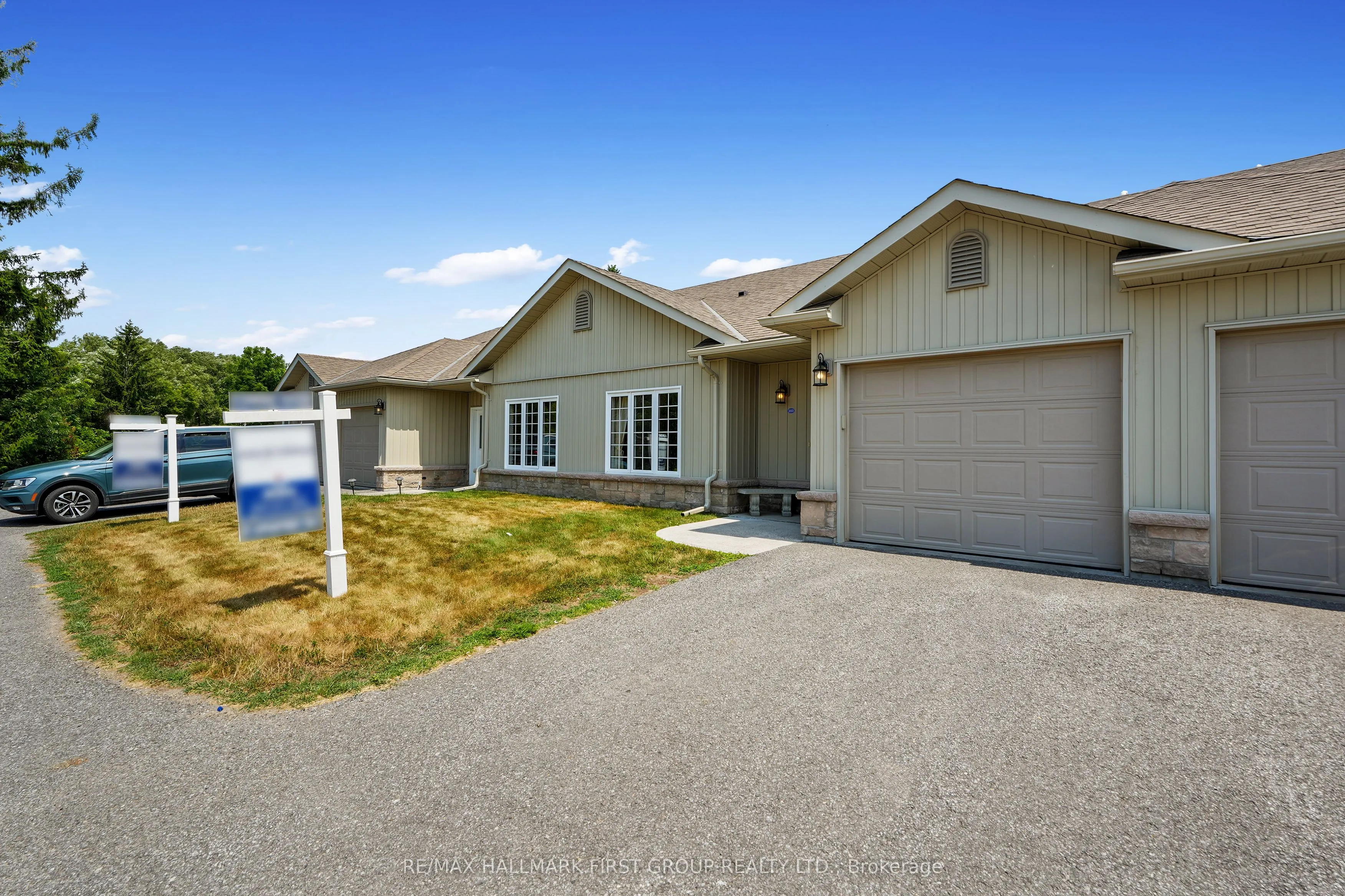 17 George Court, #203