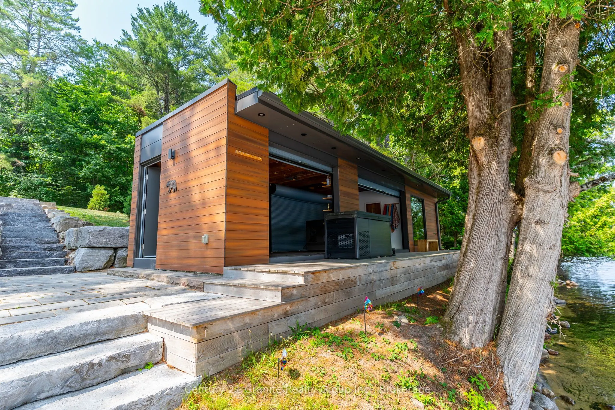 1085 Grace Road