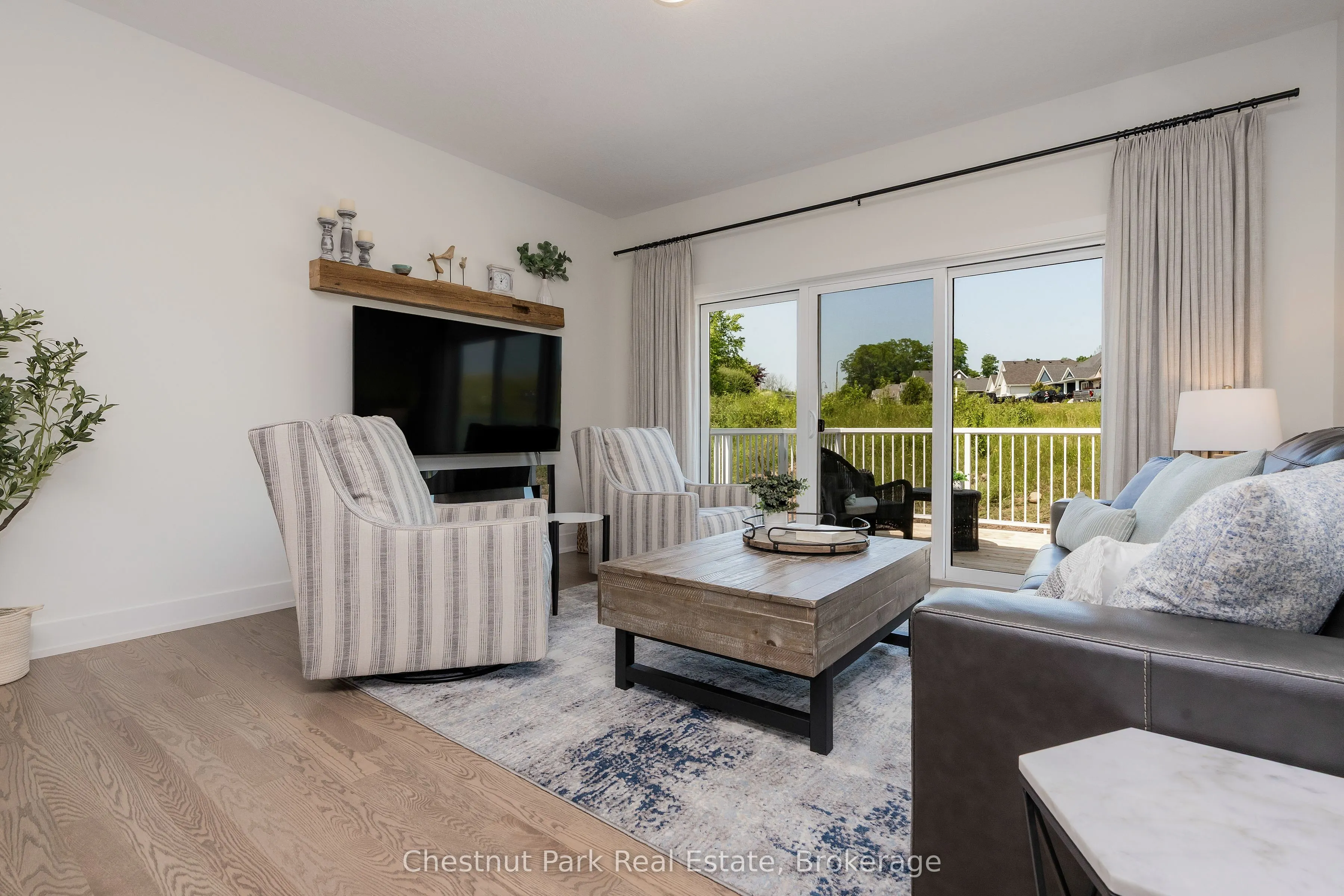 161 Hawthorn Crescent #33
