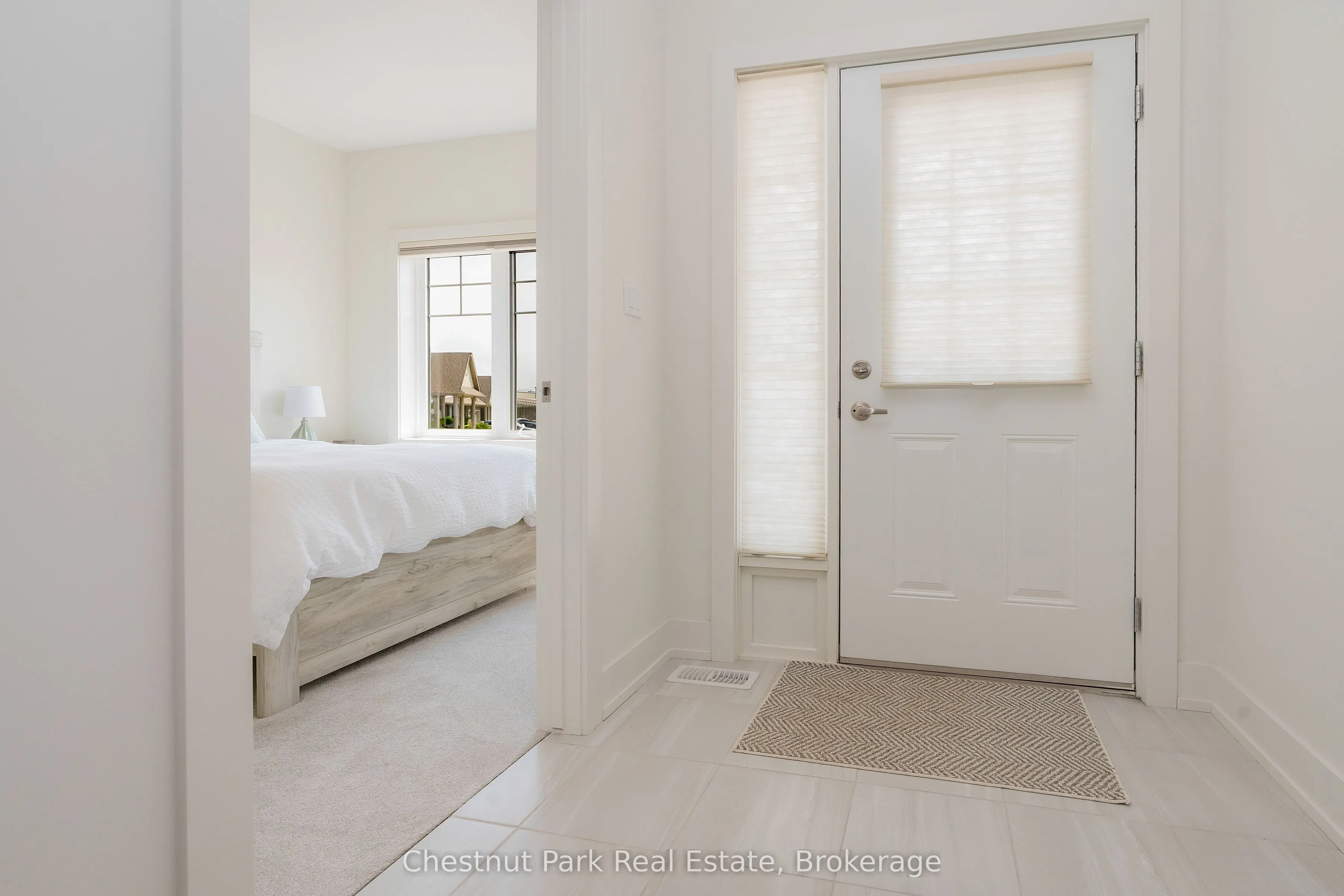 161 Hawthorn Crescent #33