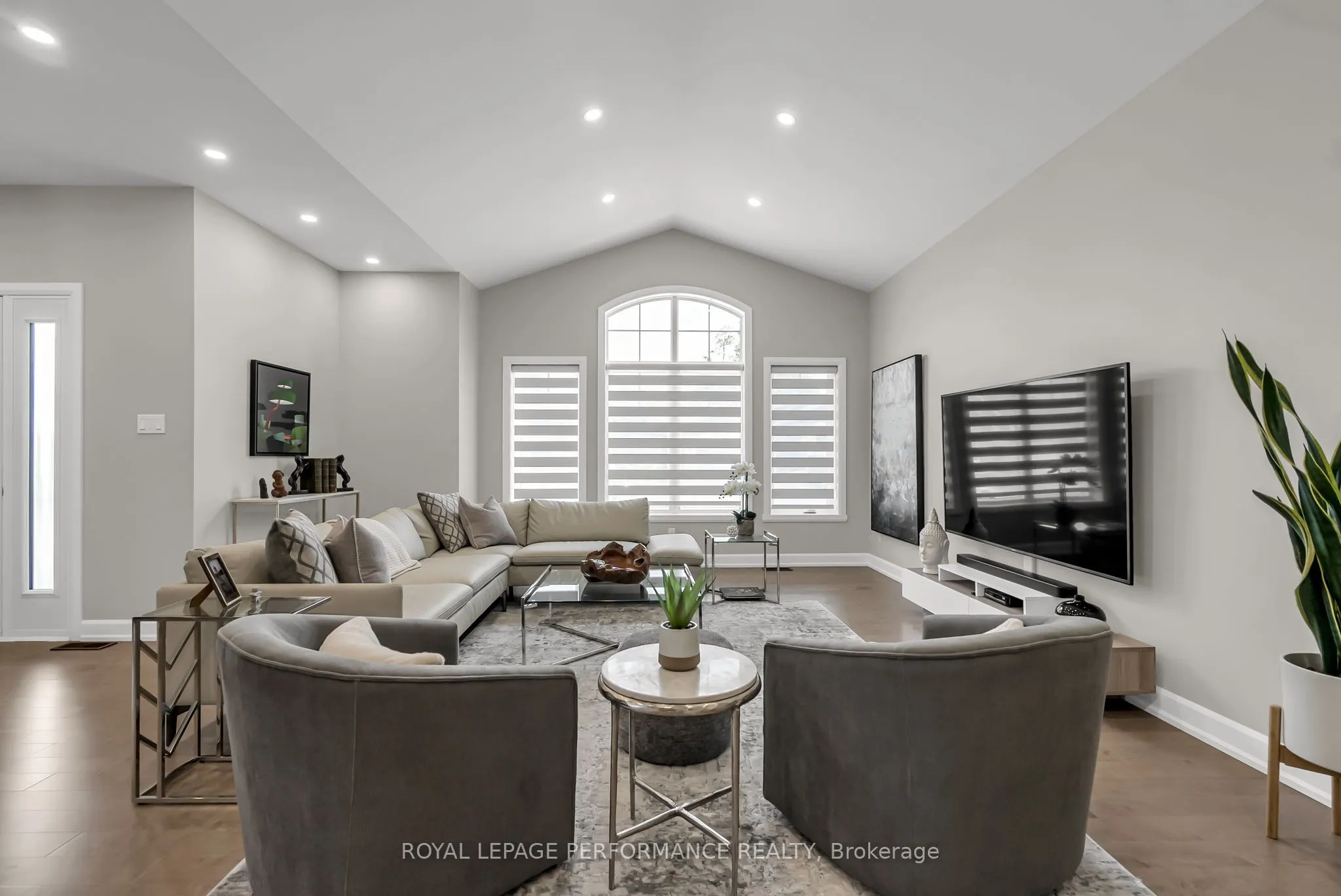 4 Matthew Kieran Crescent
