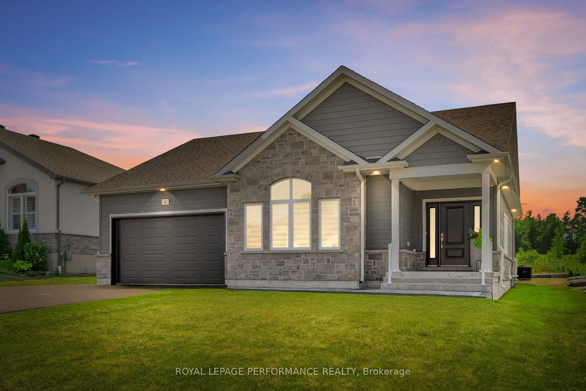 4 Matthew Kieran Crescent