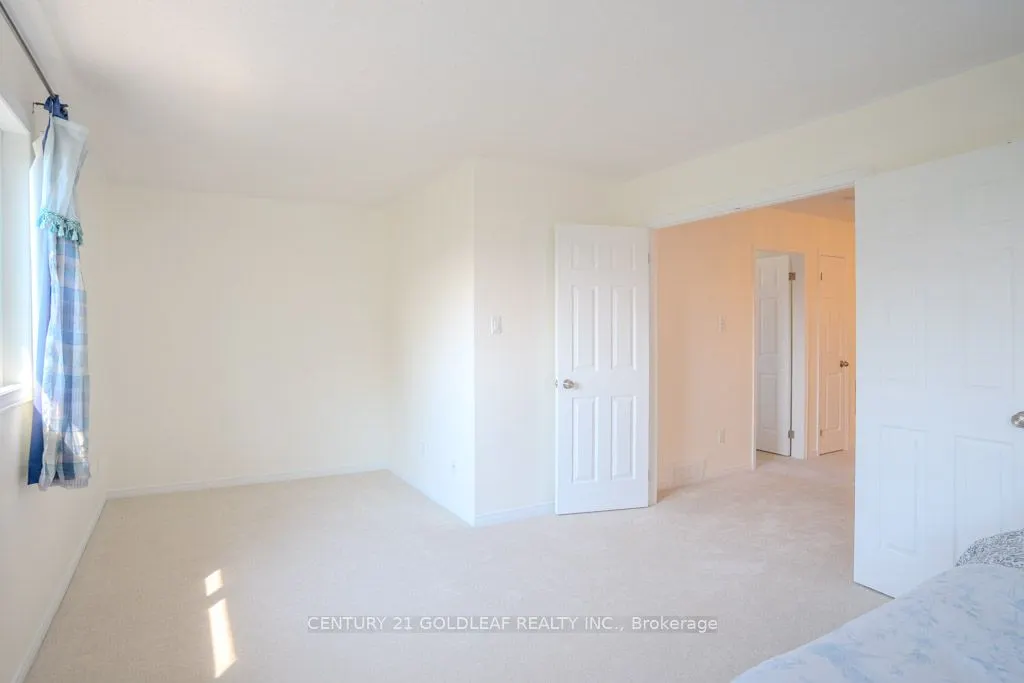612 Chenier Way