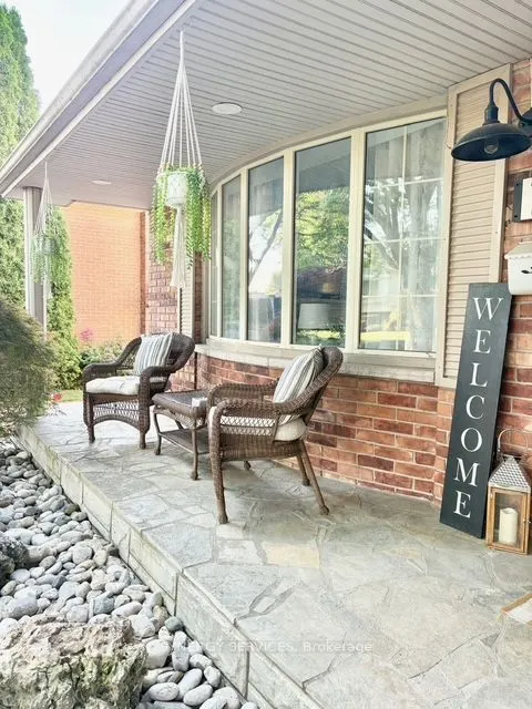108 Downing Crescent